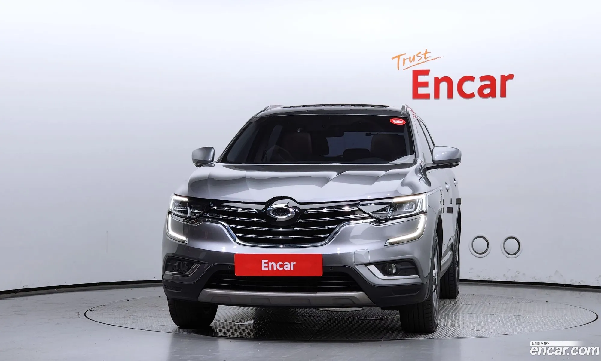 Renault Samsung Qm6 Diesel 2Wd Re Signature 2017 - фотография 4642399
