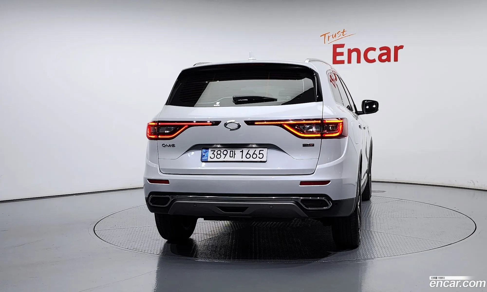 Renault Samsung Qm6 20 Gde Re Signature 2Wd 2020 - фотография 4683411