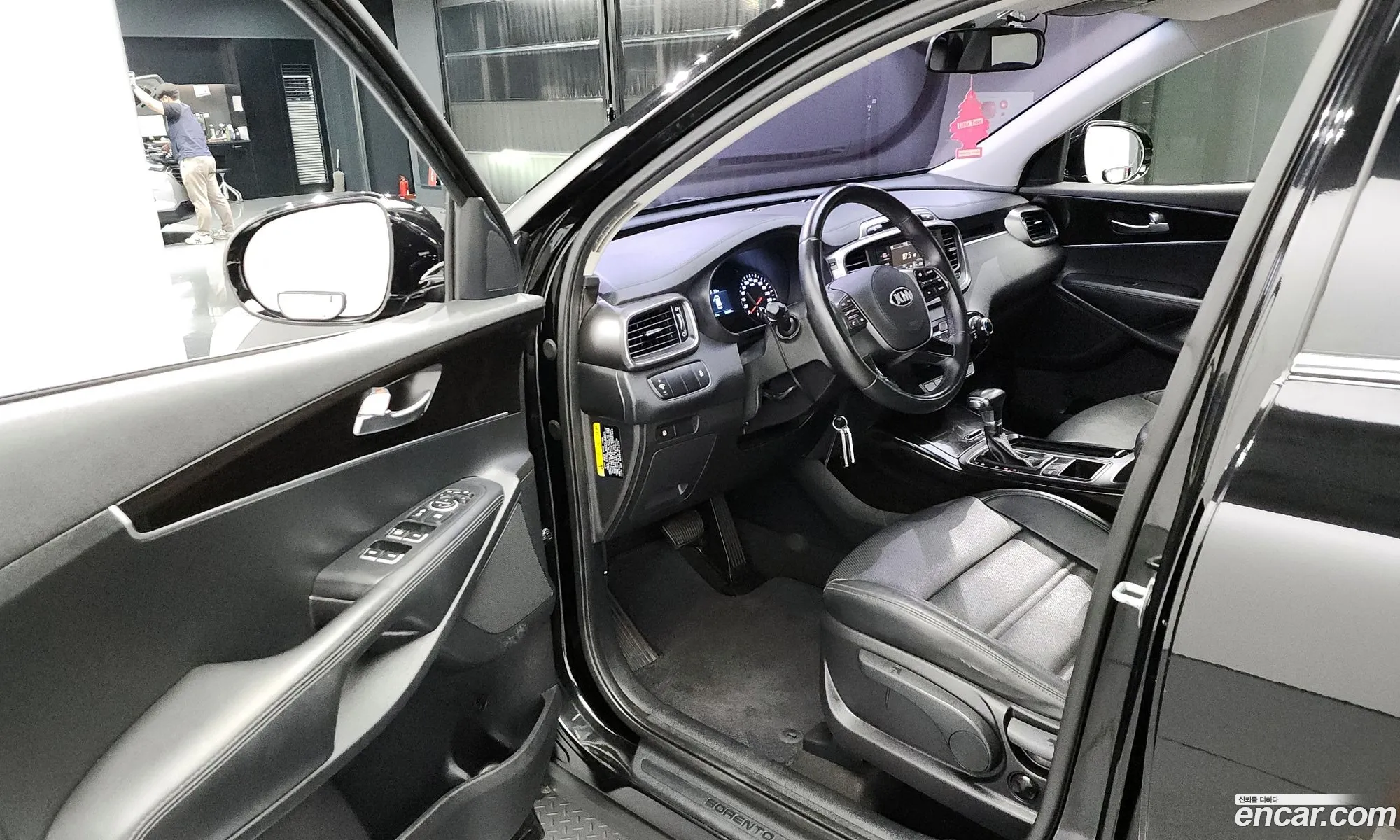 Korex Auto Trade - фотография 15925849