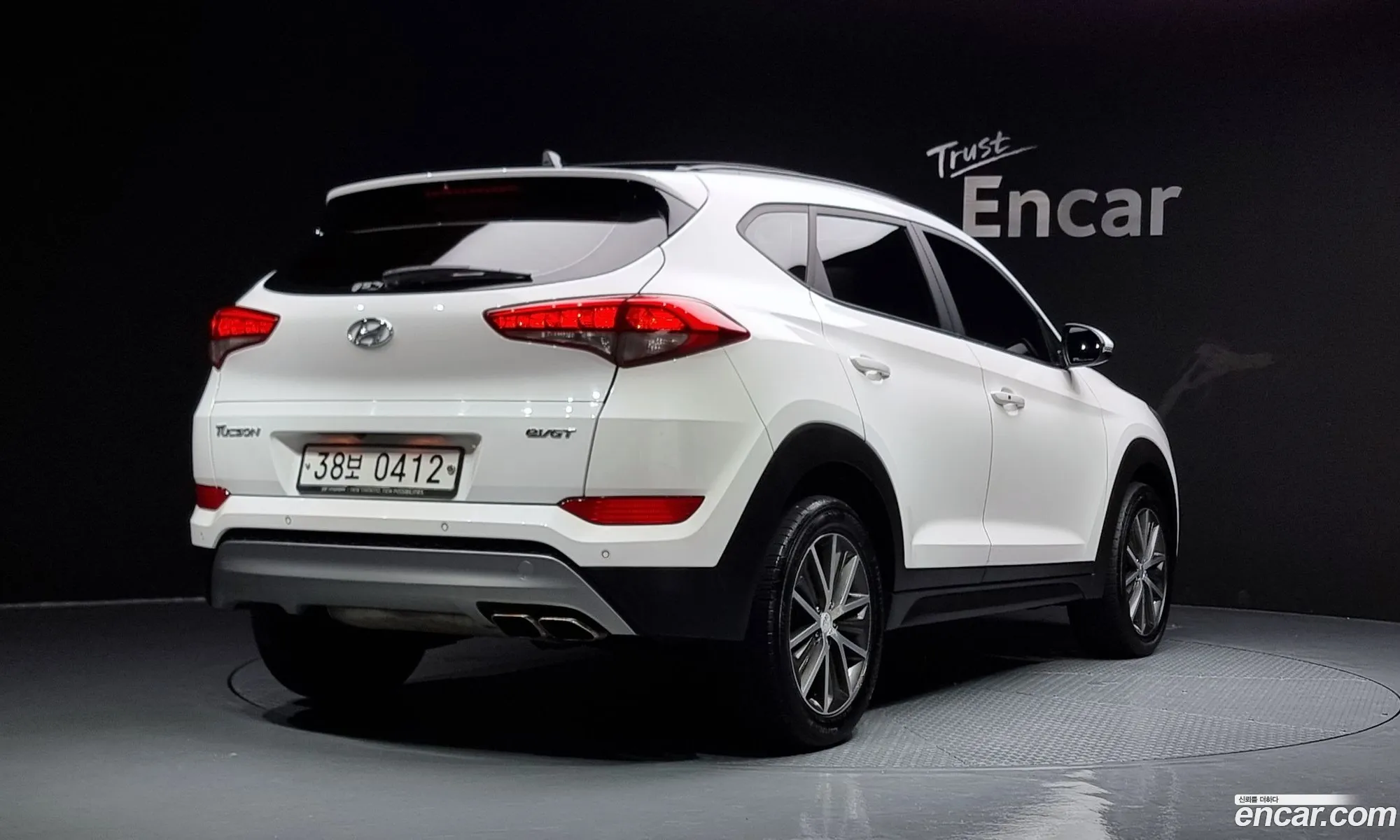 Hyundai Tucson Iii Diesel 20 2Wd 2017 - фотография 19659979