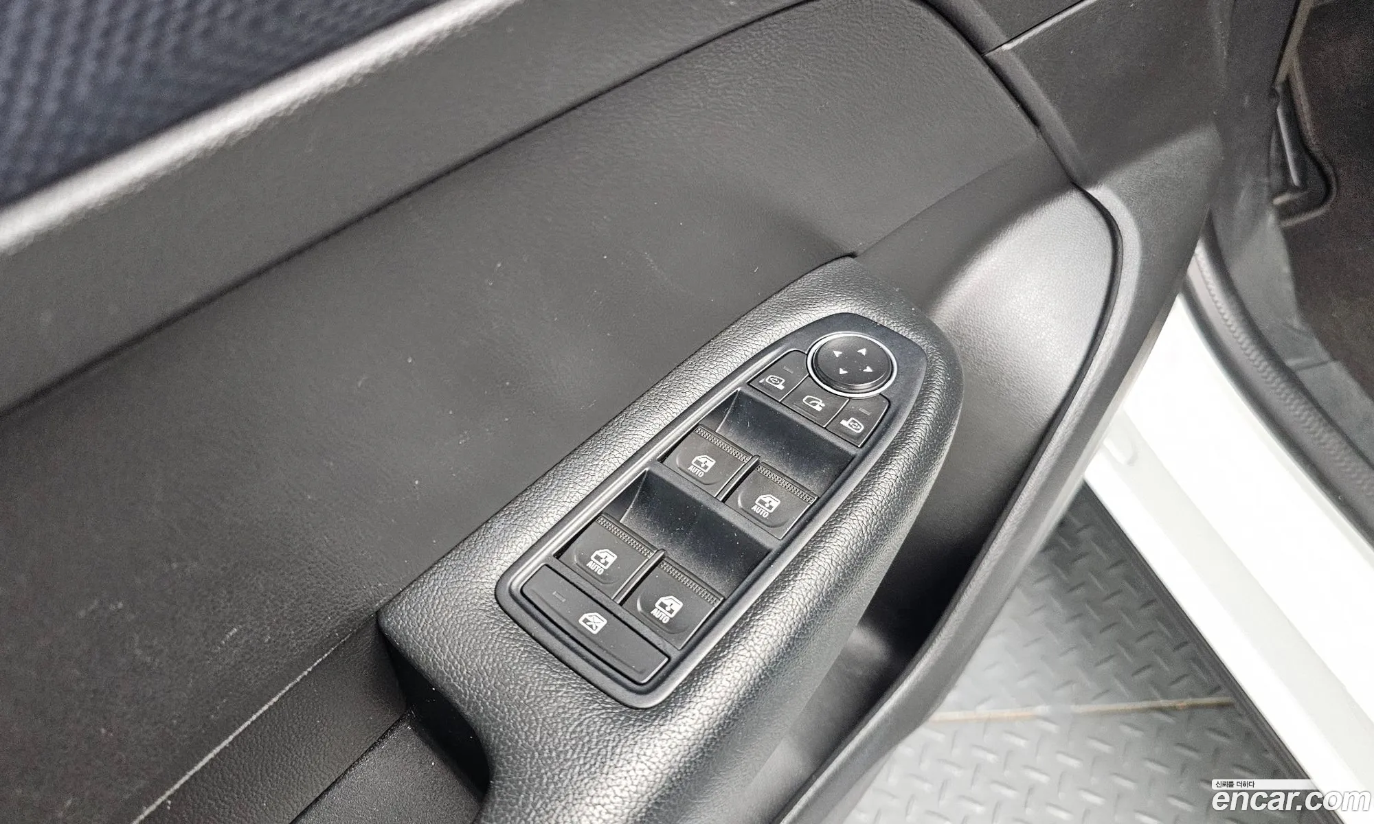Korex Auto Trade - фотография 7560758