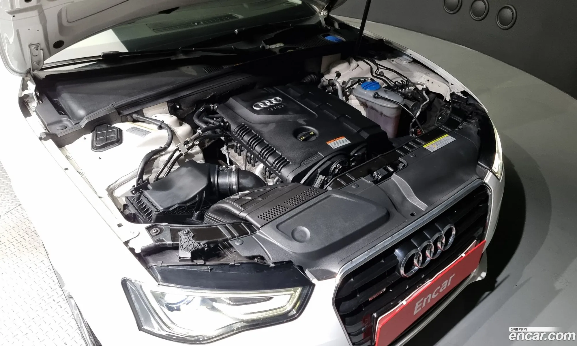 Audi A5 I 8T 20 Tfsi Quattro 2013 - фотография 28131