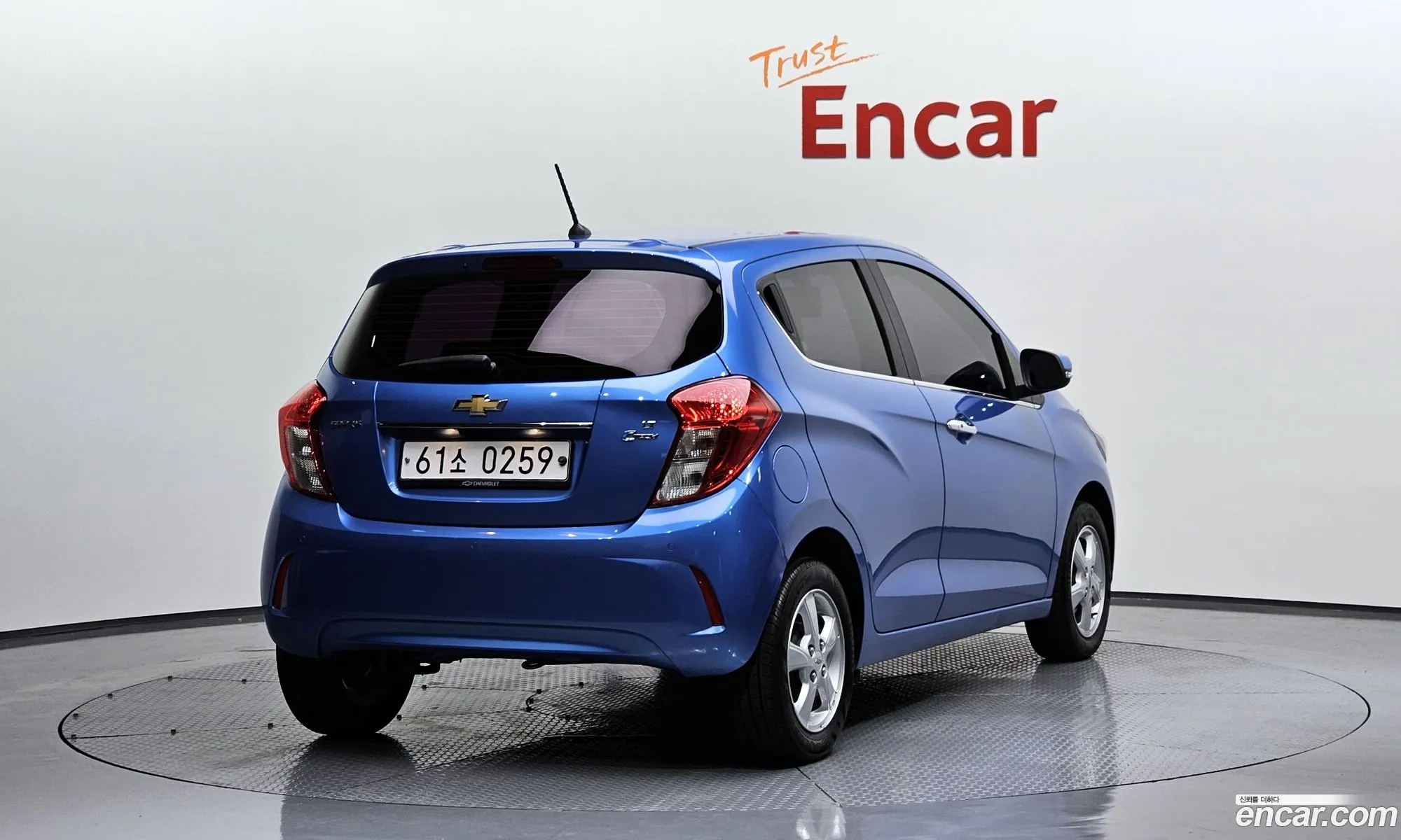 Chevrolet Spark Lt 2016 - фотография 7171686