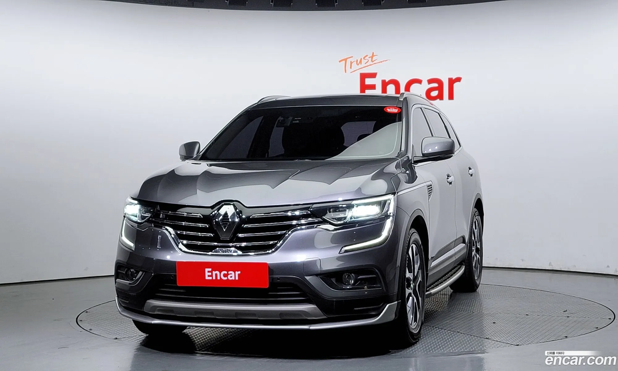 Renault Samsung Qm6 Diesel 2Wd Re Signature 2016 - фотография 4563095