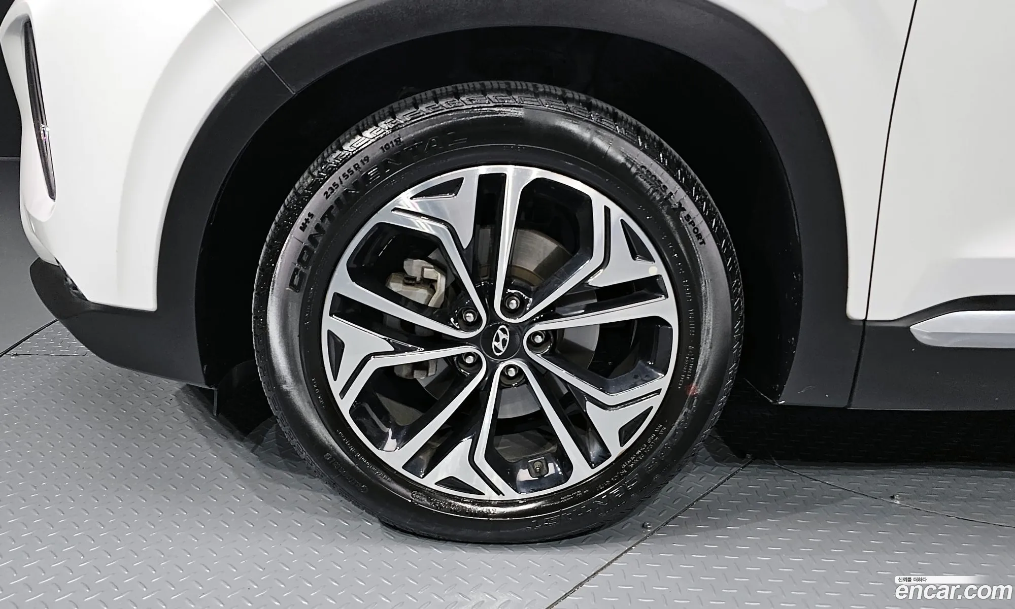Hyundai Santa Fe Iv Diesel 20 2Wd 2020 - фотография 15926116