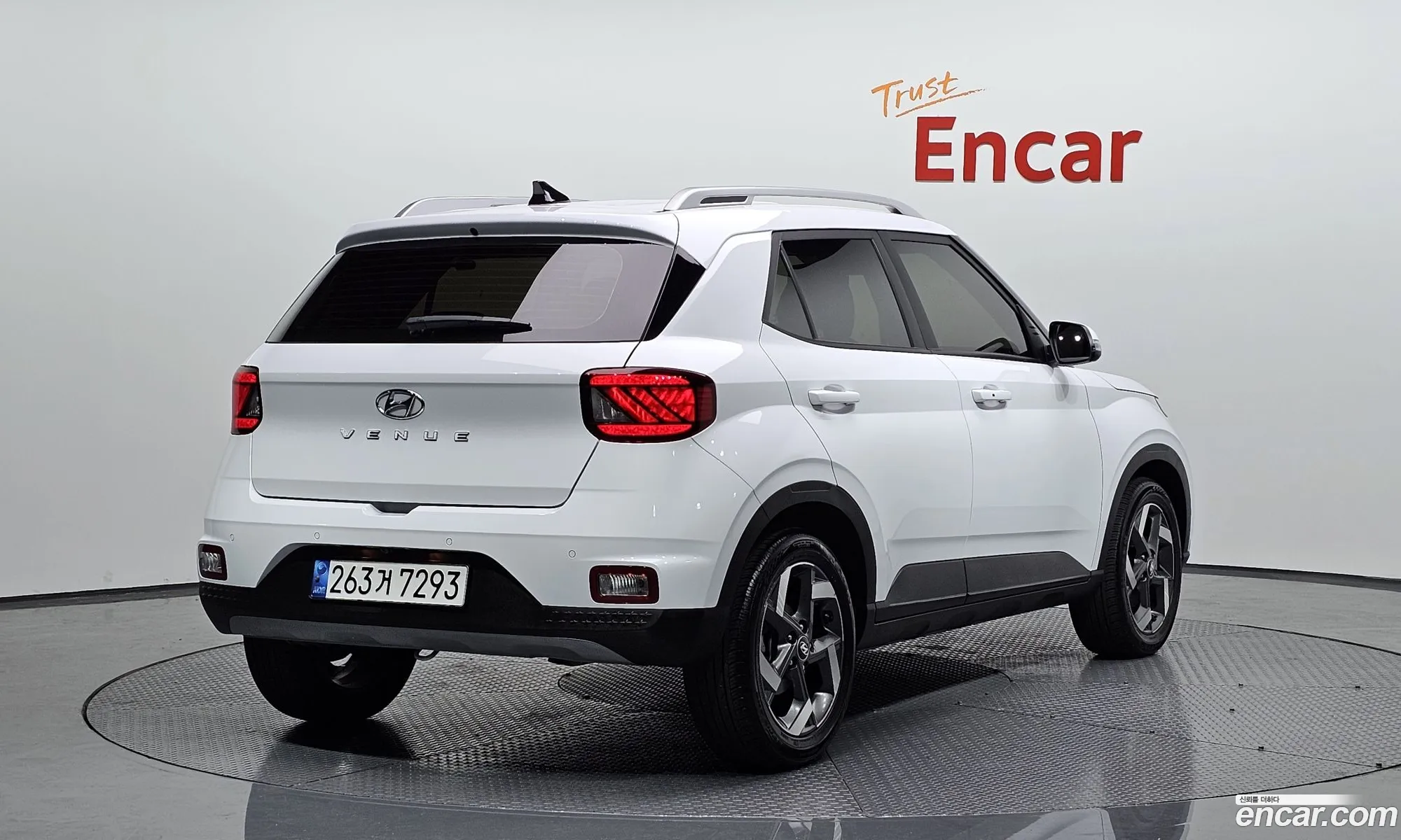 Hyundai Venue I 16 Modern Plus 2021 - фотография 19677519