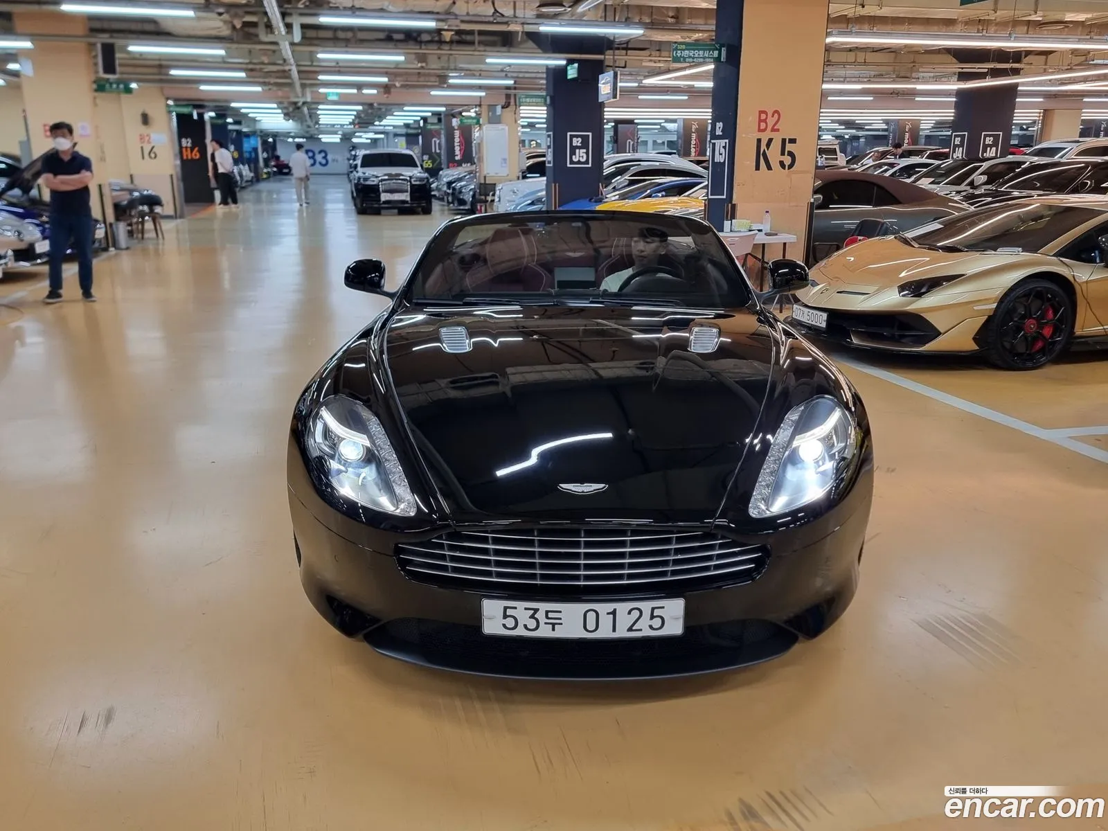 Aston Martin Db9 I 2 60 V12 Volante 2015 - фотография 3498583