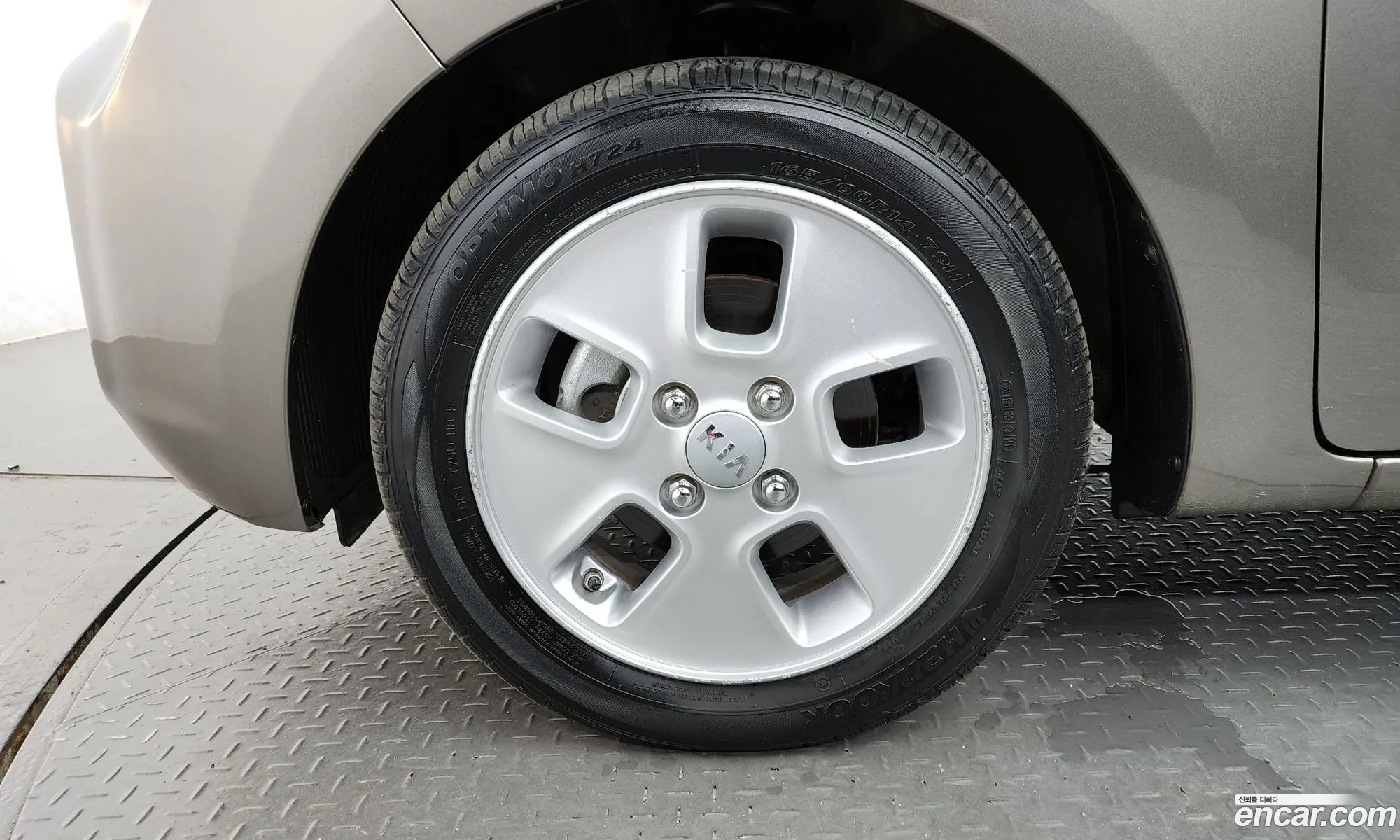 Kia Ray Luxury 2019 - фотография 19355666