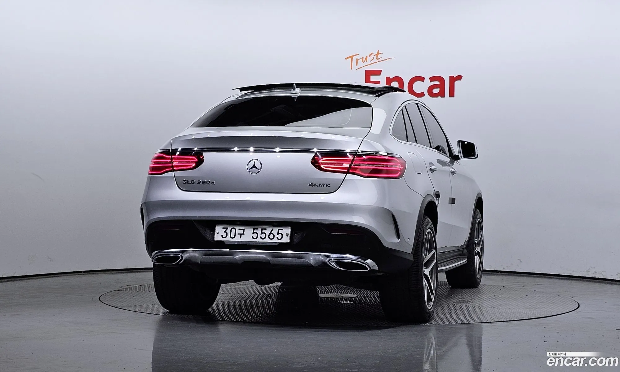 Mercedes-Benz Gle Gle350 D 4Matic Coupe 2017 - фотография 12014642