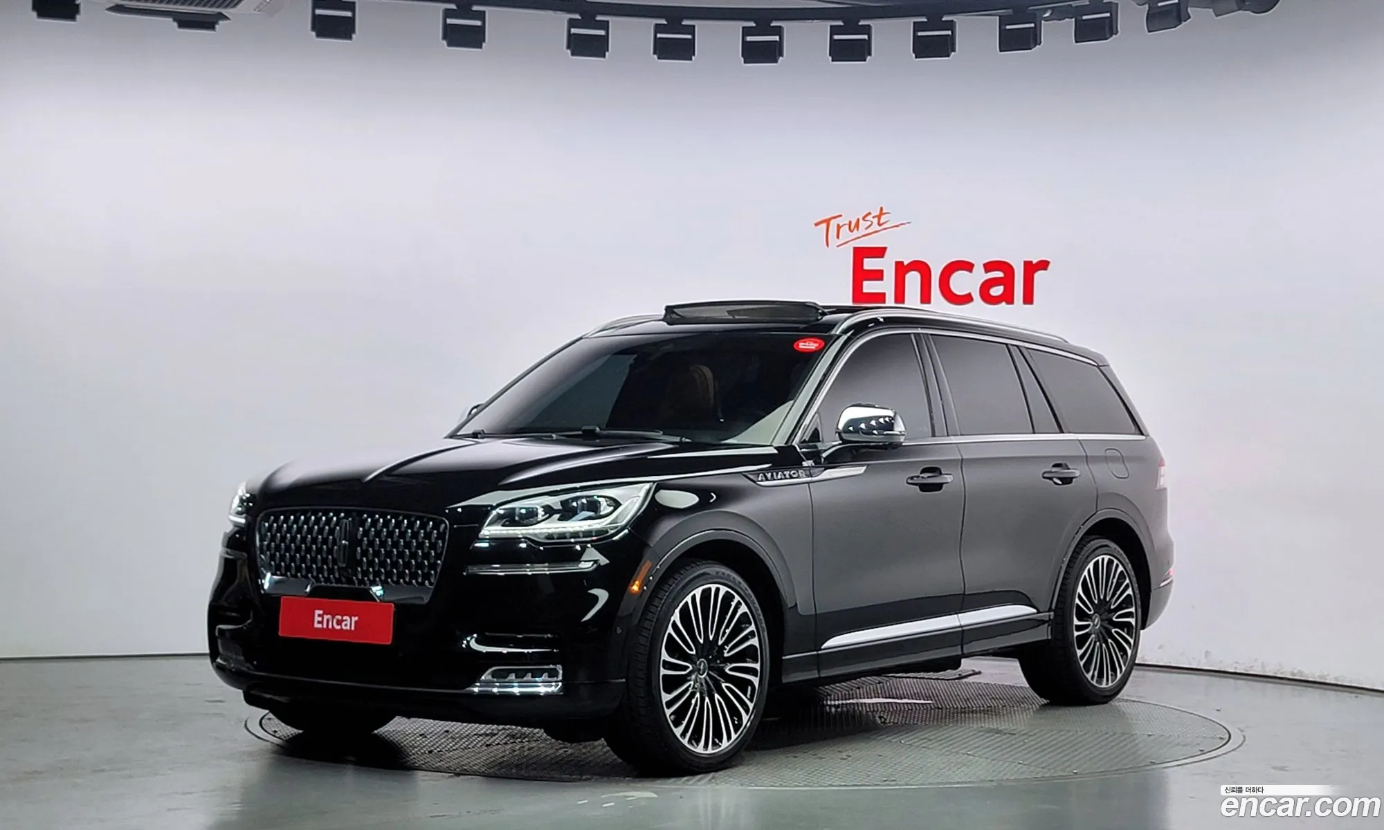 Lincoln Aviator Ii 30 Black Label Awd 2022 - фотография 3500193