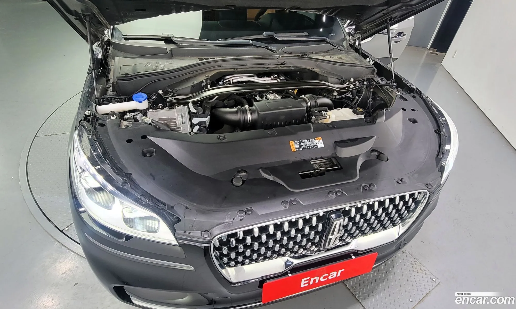 Lincoln Aviator Ii 30 Black Label Awd 2022 - фотография 3500198
