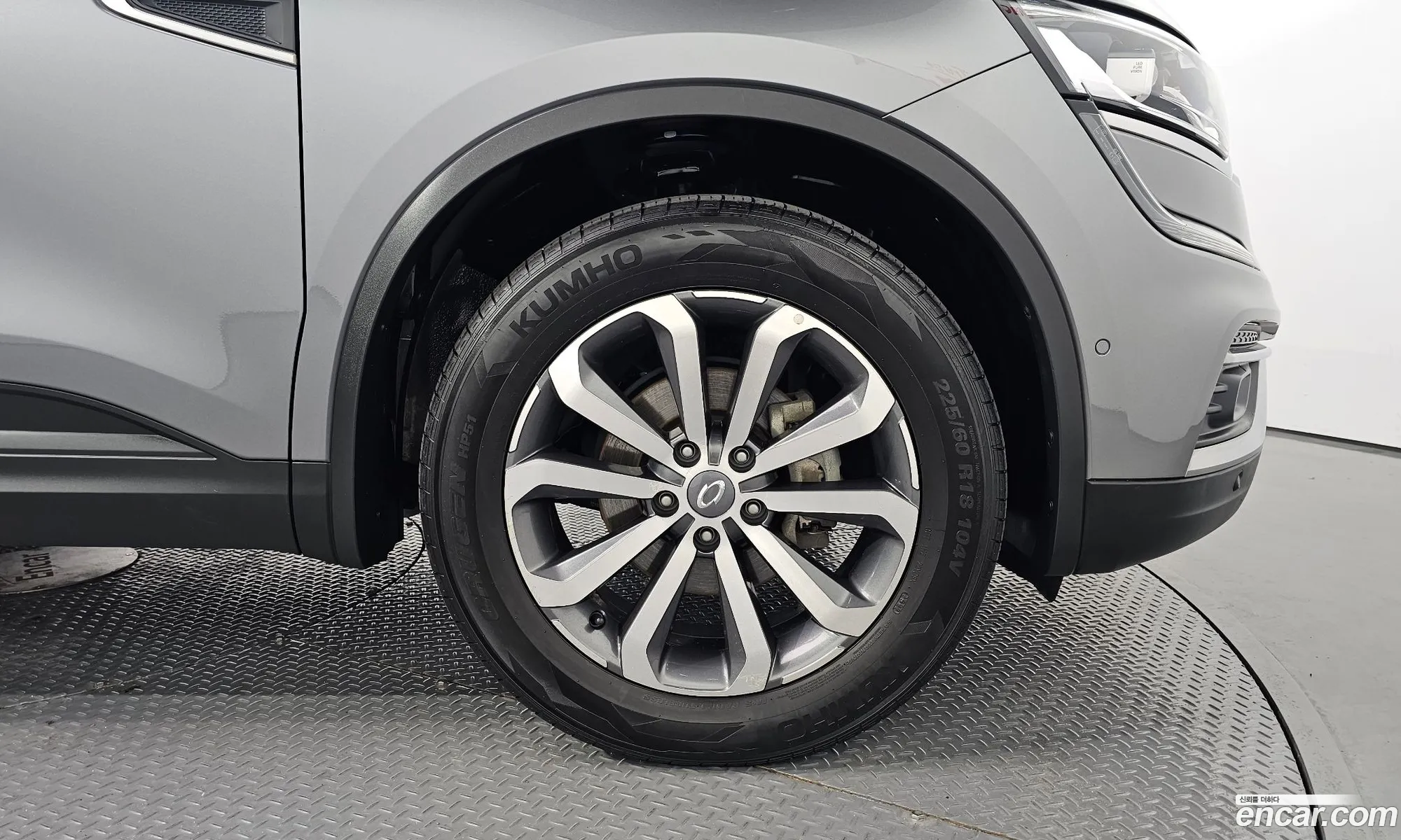 Renault Samsung Qm6 20 Lpe Re 2Wd 2020 - фотография 4892968