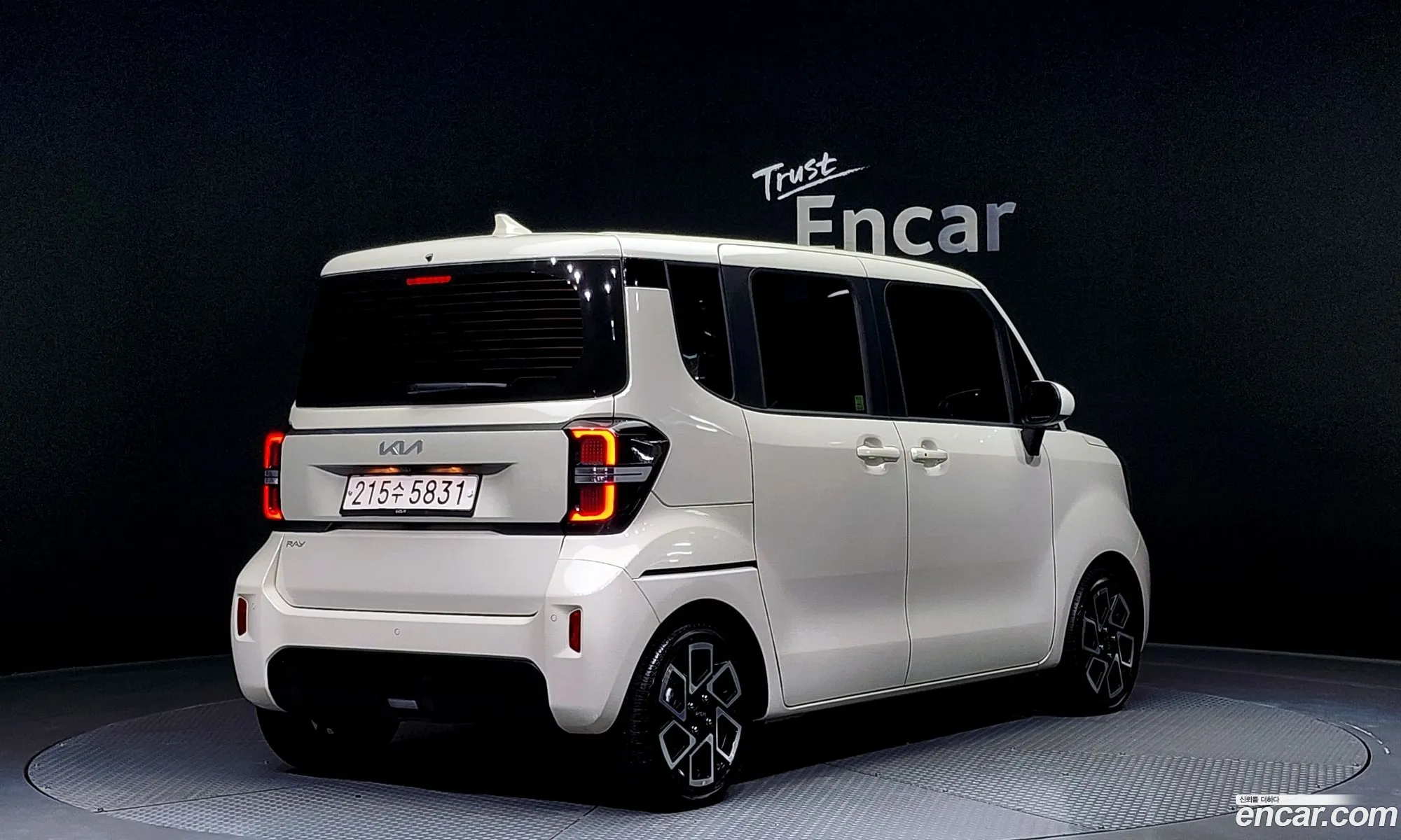 Kia Ray Standard 2023 - фотография 12767996