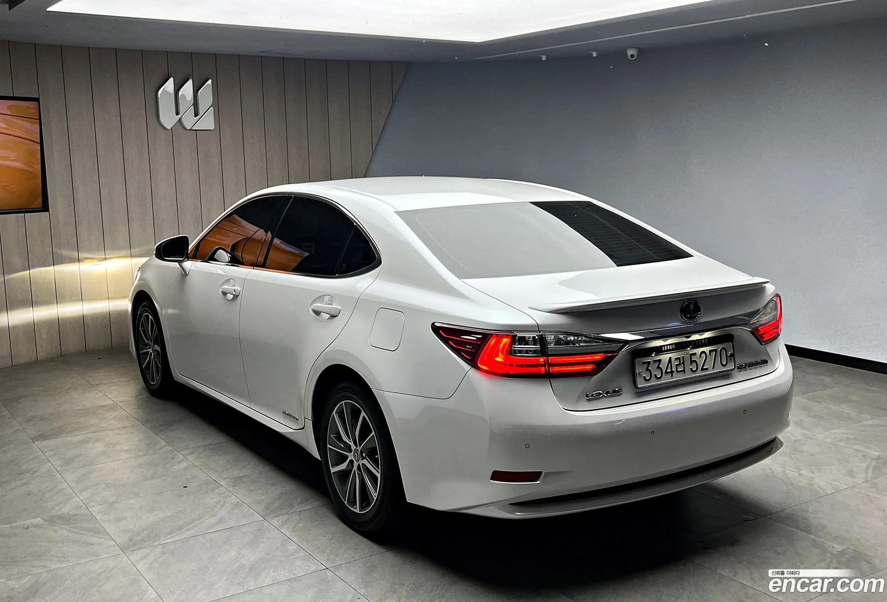 Lexus Es Vi Supreme 2017 - фотография 3738432