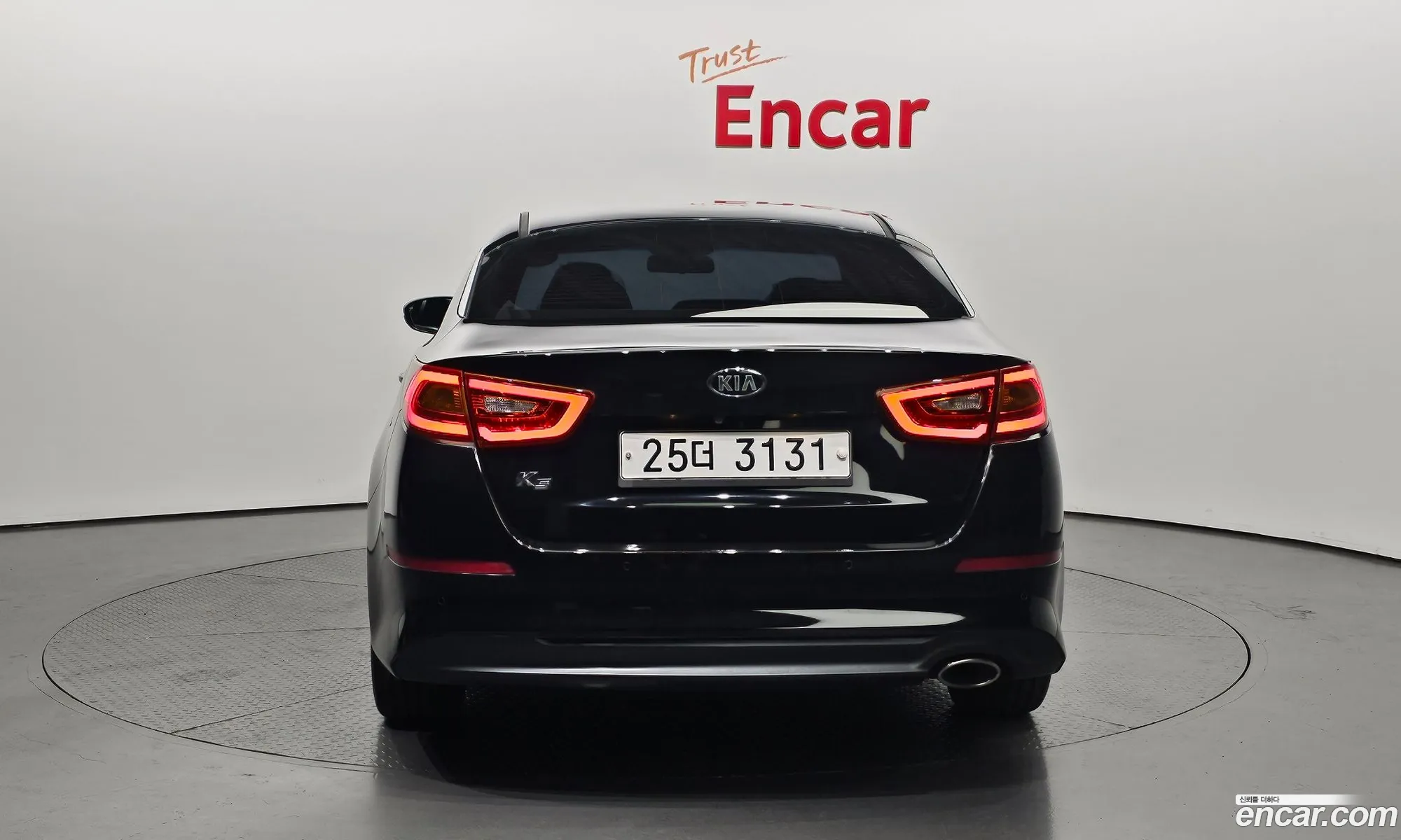Kia K5 Luxury 2015 - фотография 15924791