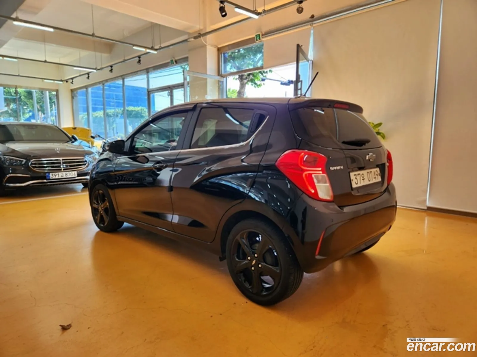 Chevrolet Spark Iv Perfect Black 2017 - фотография 7198338