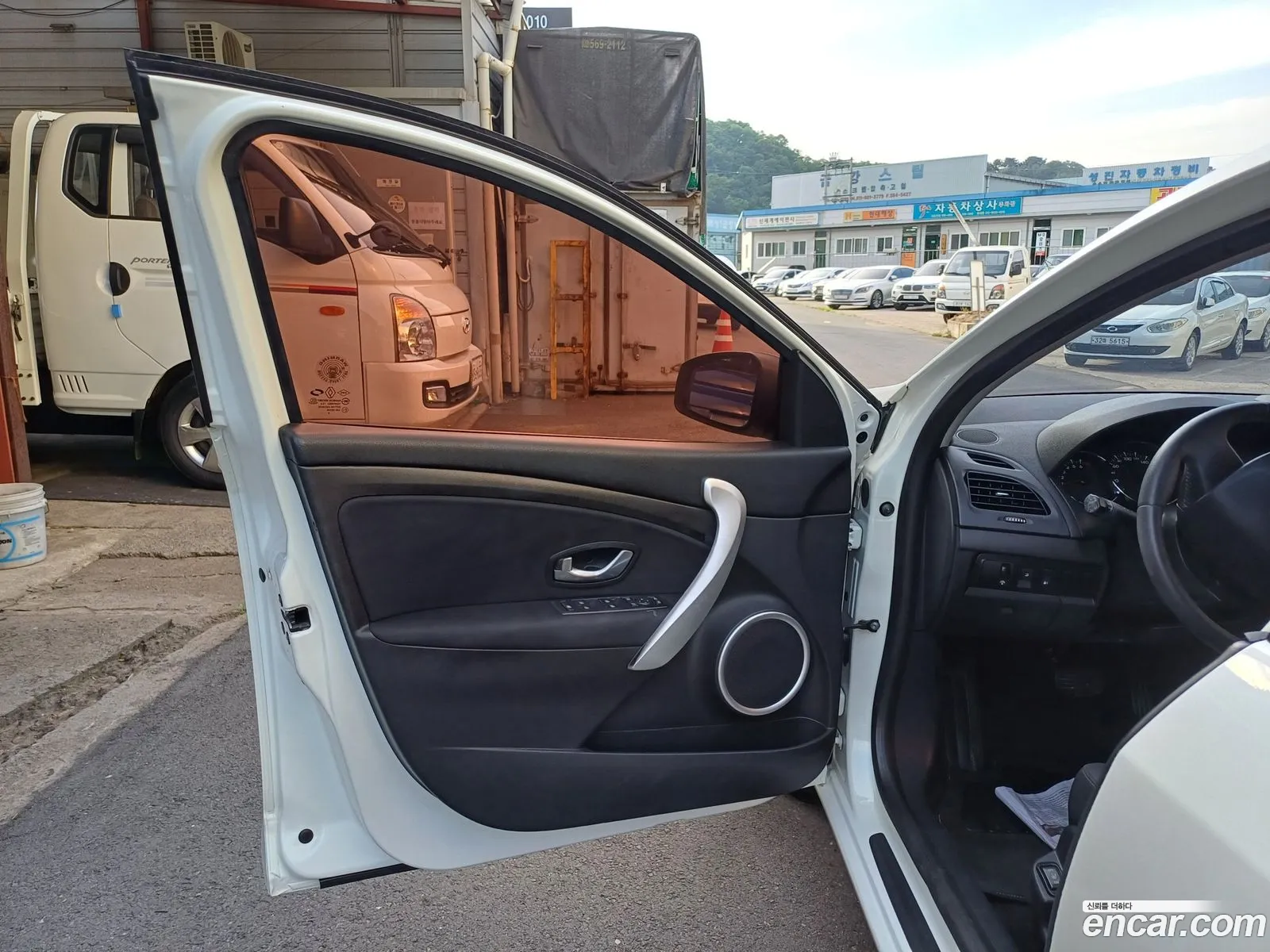 Korex Auto Trade - фотография 4642805