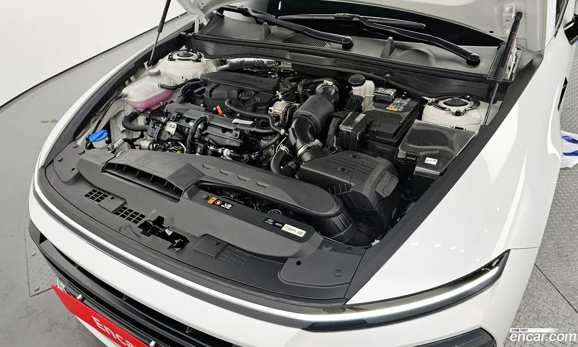 Hyundai Sonata 16 Turbo 2024 - фотография 15618471
