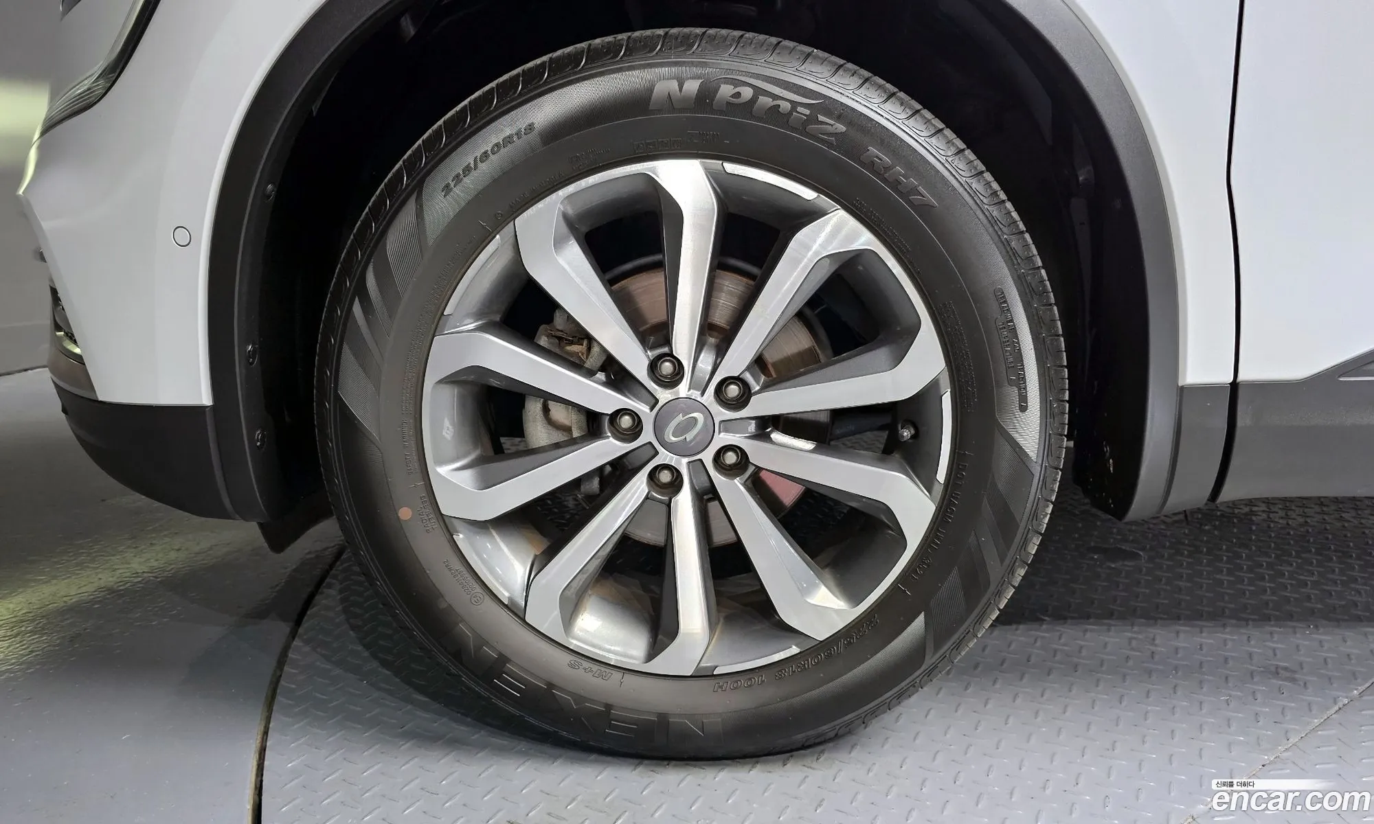 Renault Korea Samsung The New Qm6 20 Lpe Le Signature 2Wd - фотография 4875082