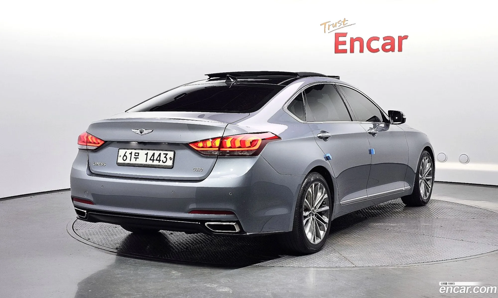 Hyundai Genesis G330 Premium 2014 - фотография 15888738