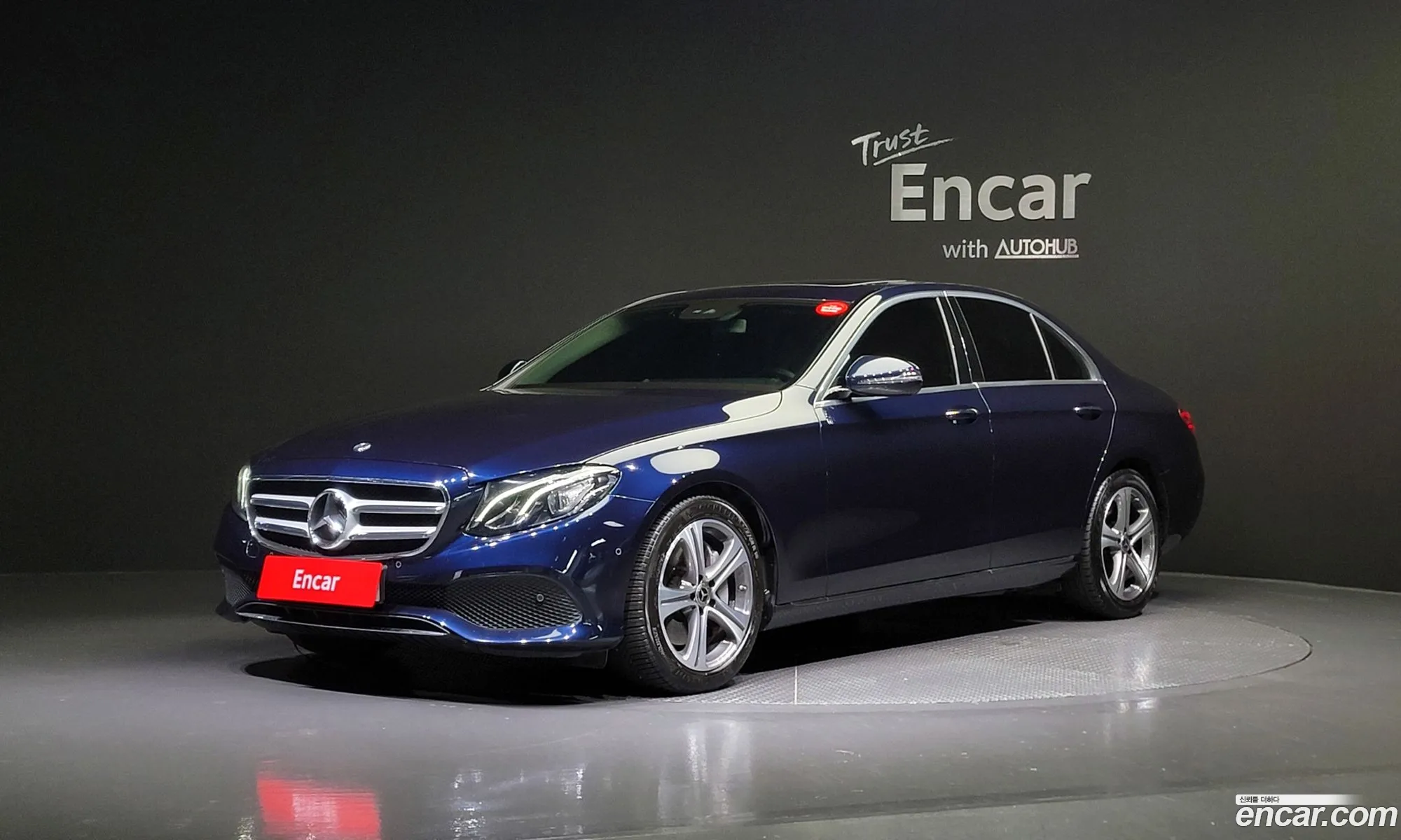 Mercedes-Benz E-Klasse V W213 S213 C238 E300 Avantgarde 2019 - фотография 18976159