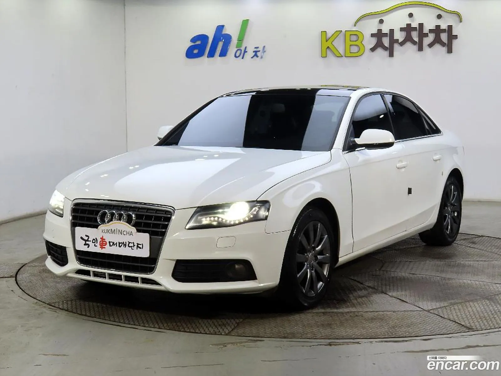 Audi A4 Iv B8 20 Tfsi Quattro 2010 - фотография 28926