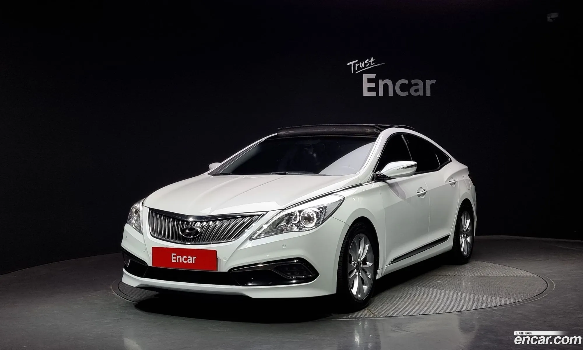 Hyundai Grandeur V Hg240 Luxury 2012 - фотография 15901499