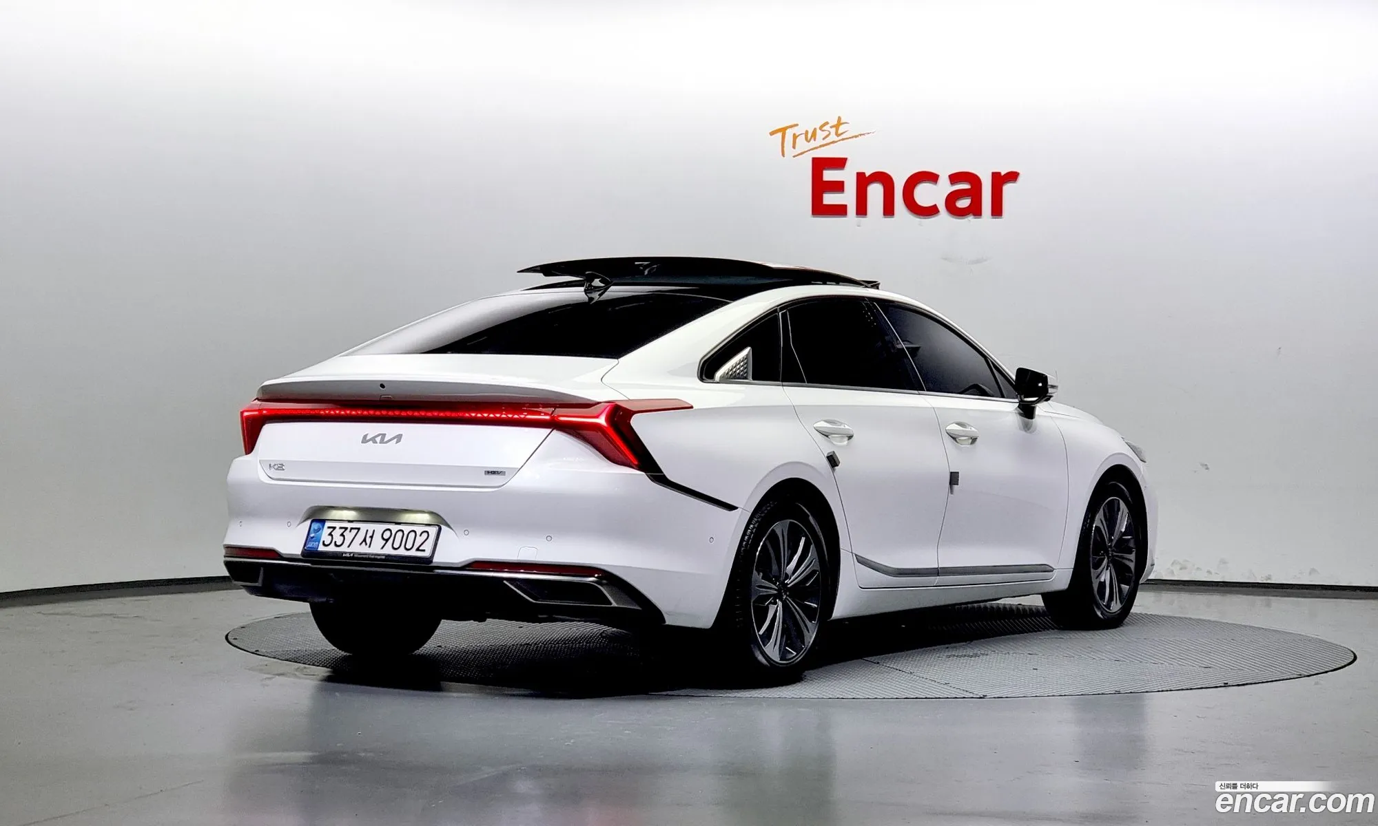Kia K8 Signature 2023 - фотография 17224009