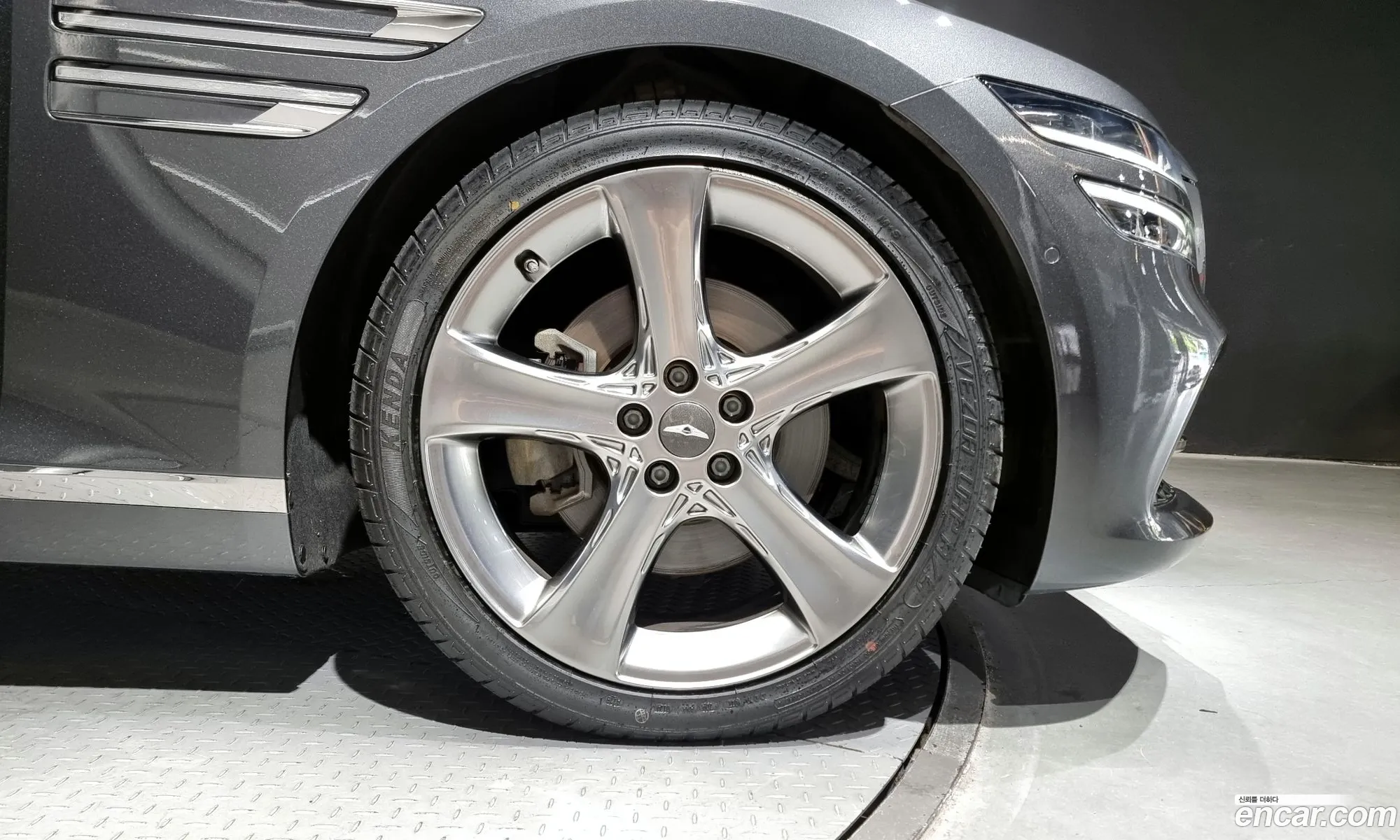 Genesis G80 Rg3 Gasoline 25 Turbo Awd - фотография 347448