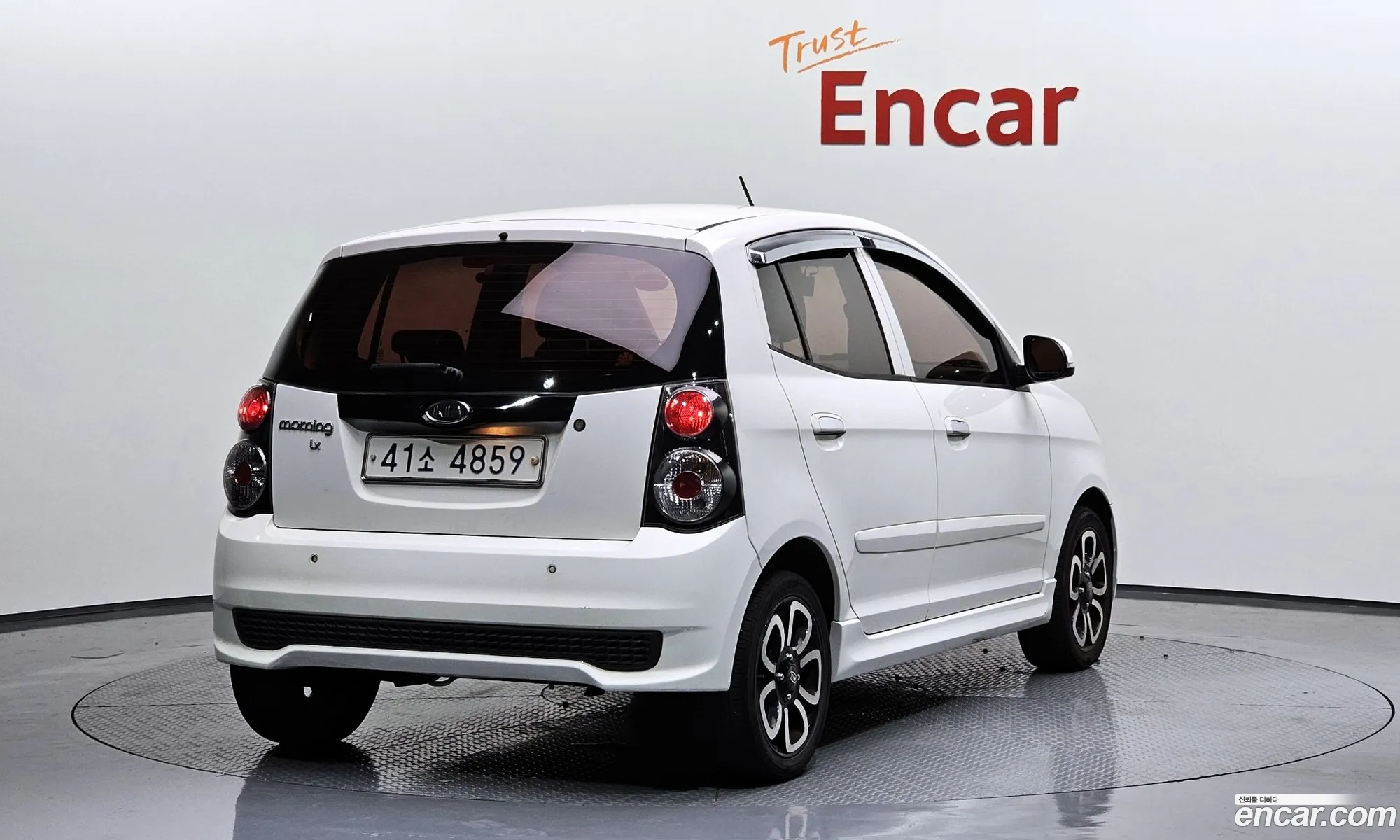 Kia Morning Lx Special 2011 - фотография 14795743