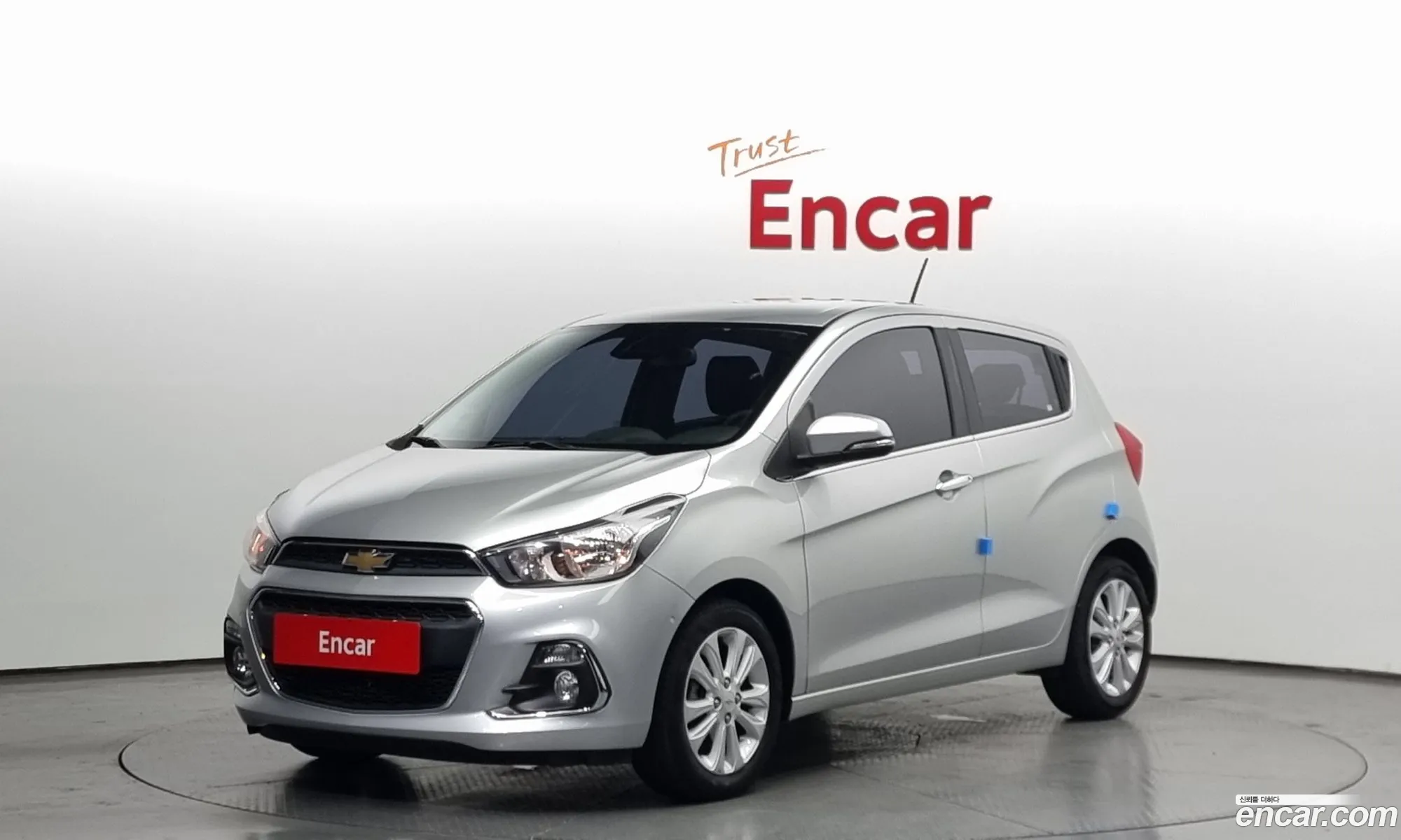 Chevrolet Spark Iv Ltz 2017 - фотография 8176734