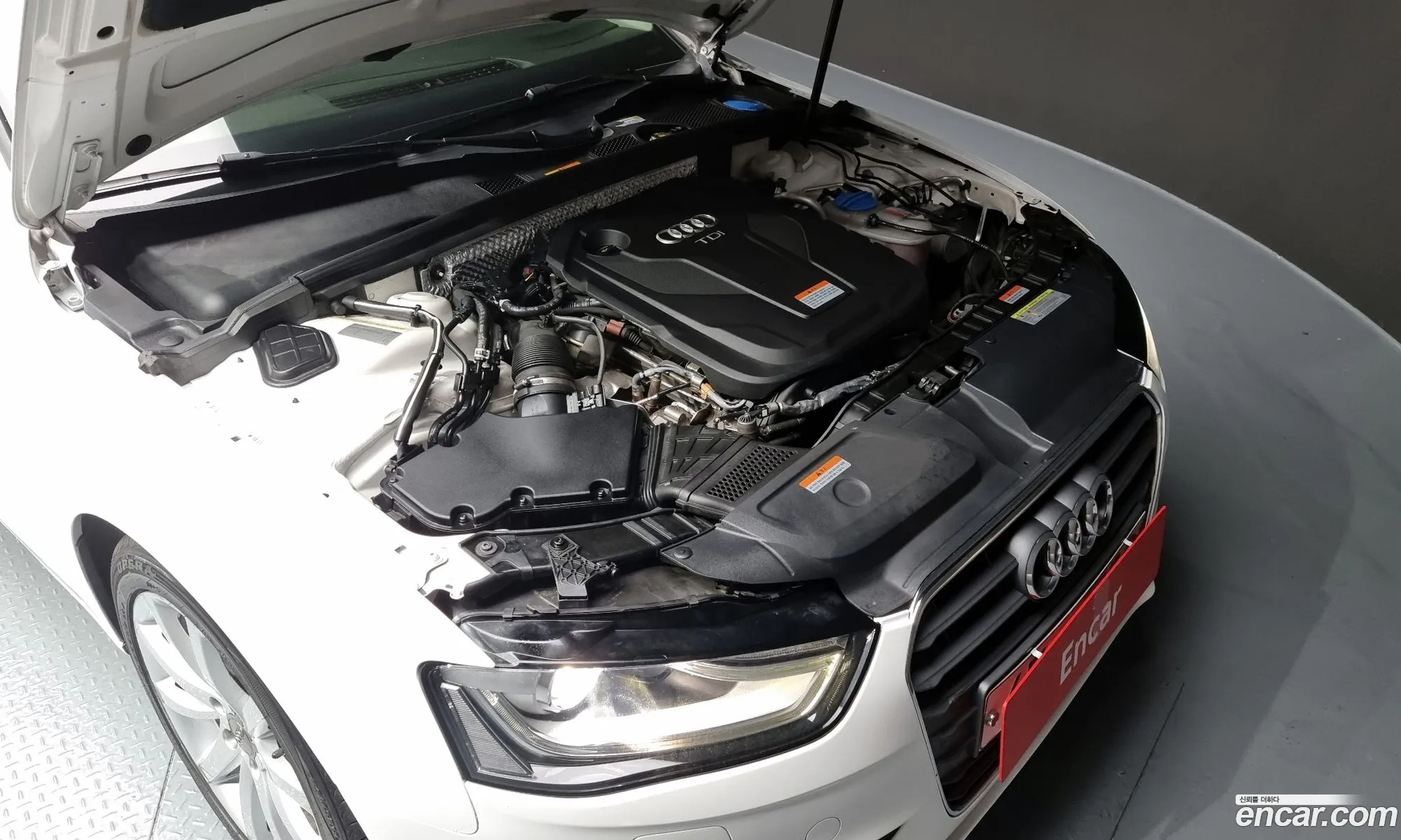 Audi A4 30 Tdi Dynamic 2015 - фотография 54000