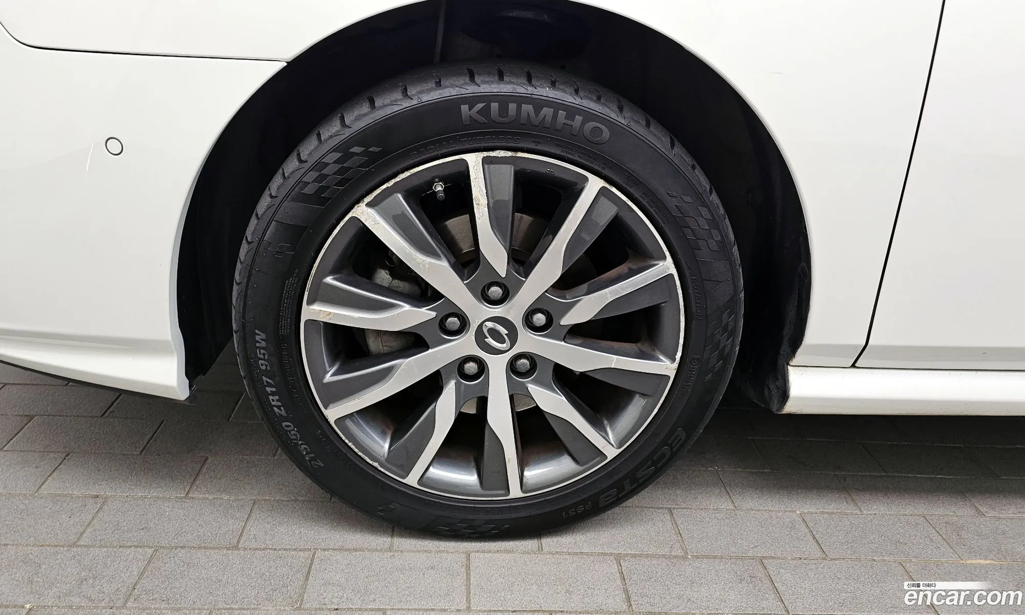 Renault Samsung Sm5 Lpli Re 2015 - фотография 4683436