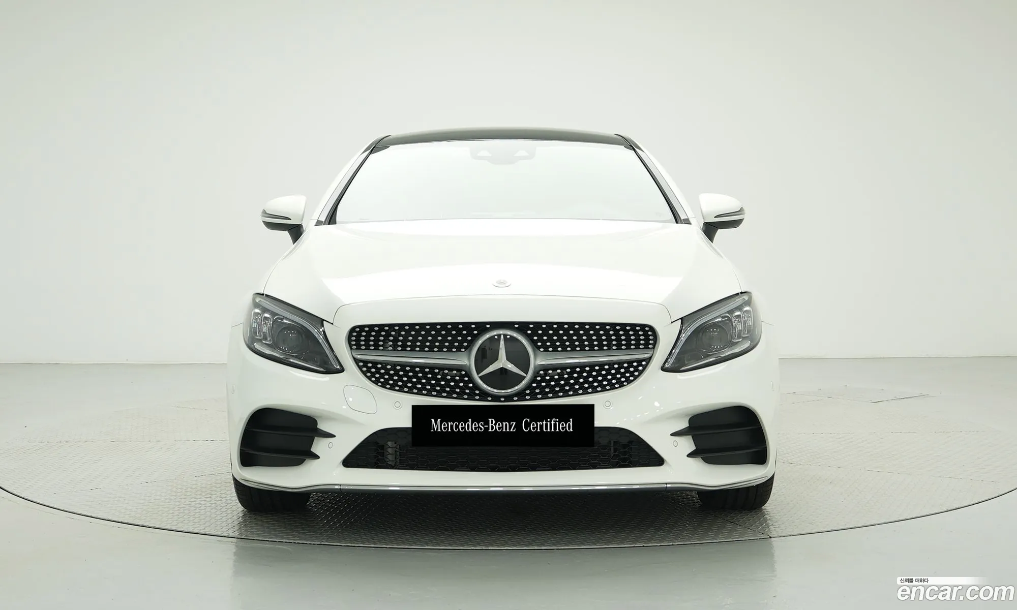 Mercedes-Benz C-Klasse C200 Coupe 2023 - фотография 18944005
