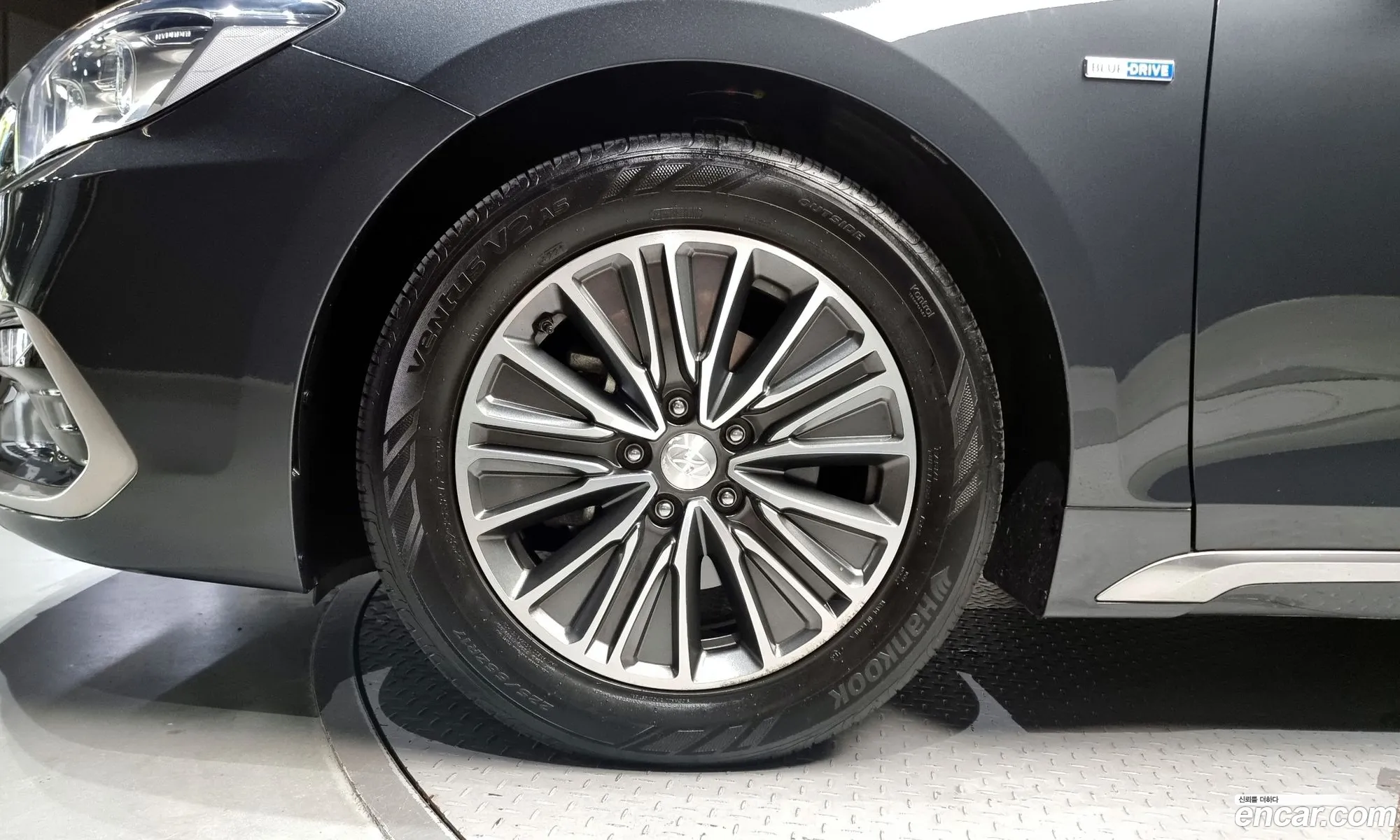 Hyundai Grandeur Vi Exclusive 2018 - фотография 17259224