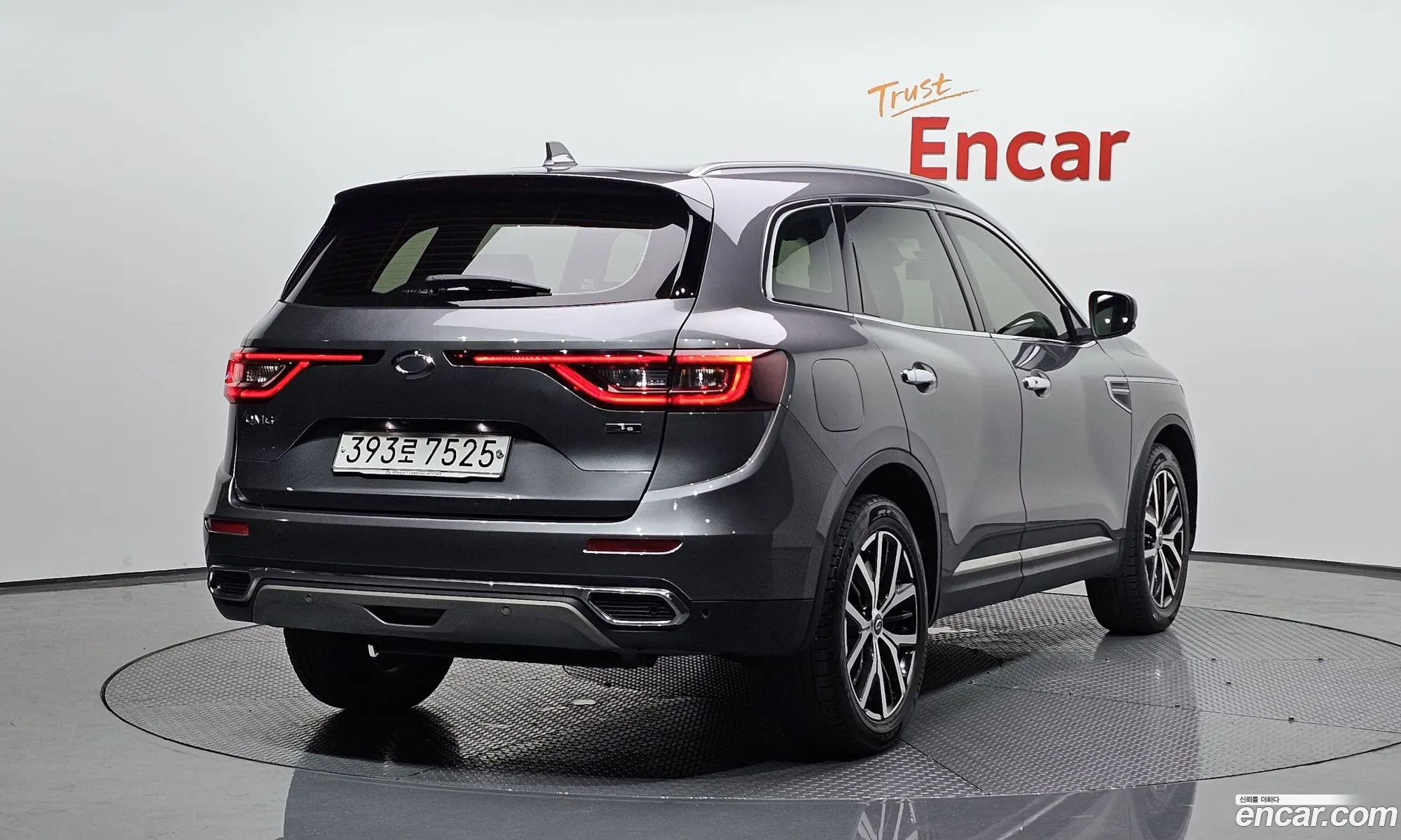 Renault Samsung Qm6 20 Lpe Re Signature 2Wd 2020 - фотография 4862646