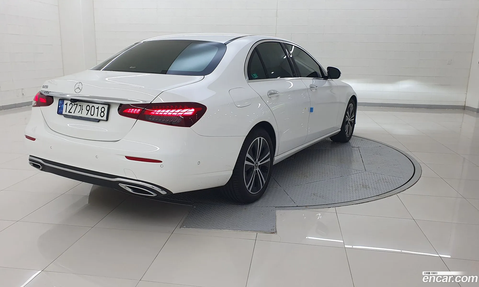 Mercedes-Benz E-Klasse V W213 S213 C238 E250 Avantgarde 2021 - фотография 18943995