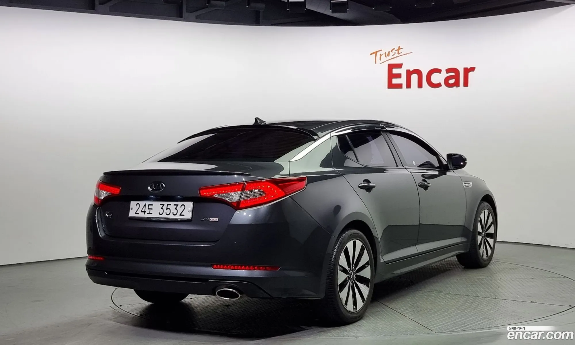 Kia K5 I Lpi Smart 2011 - фотография 16815352