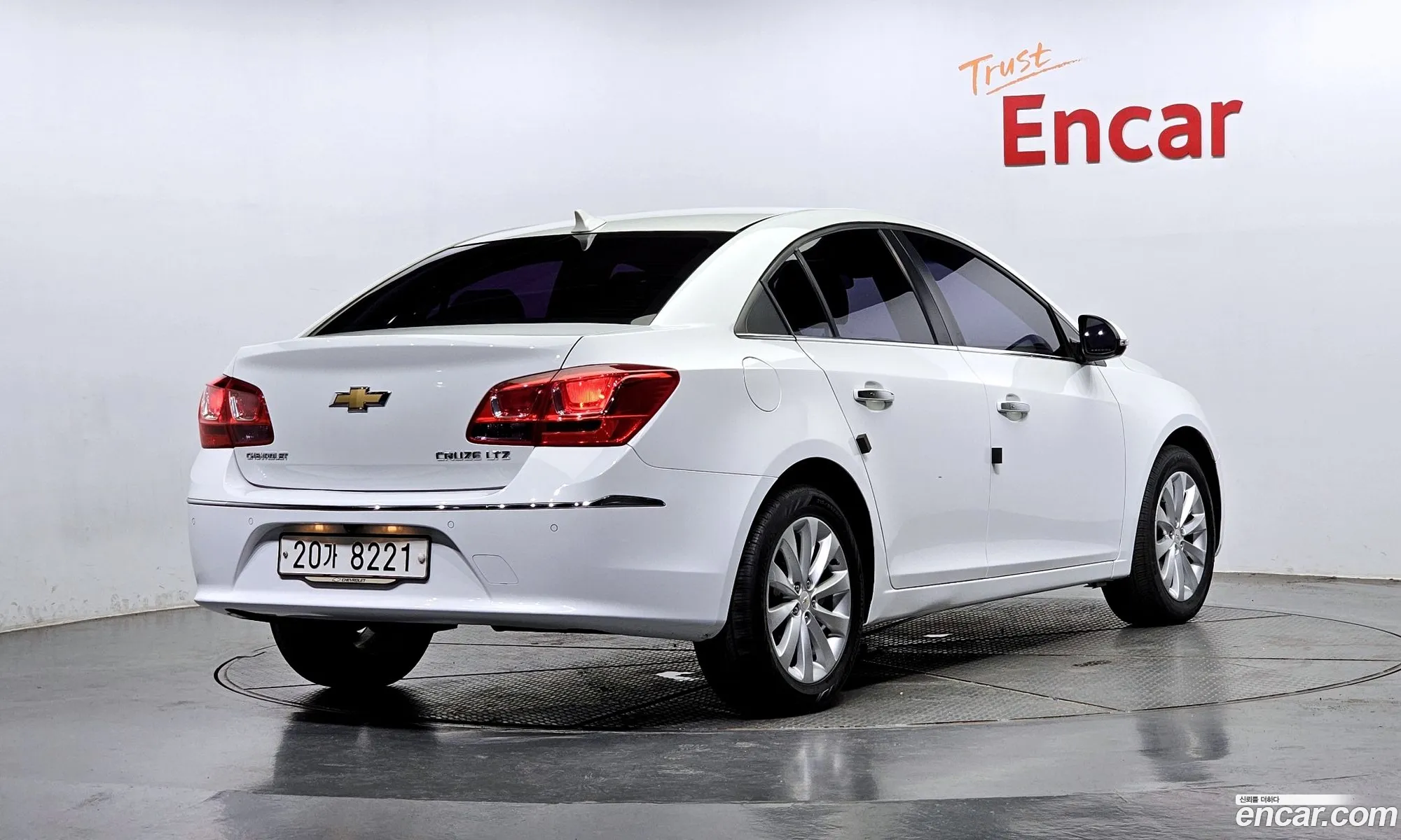 Chevrolet Cruze 18 Ltz 2015 - фотография 7990262