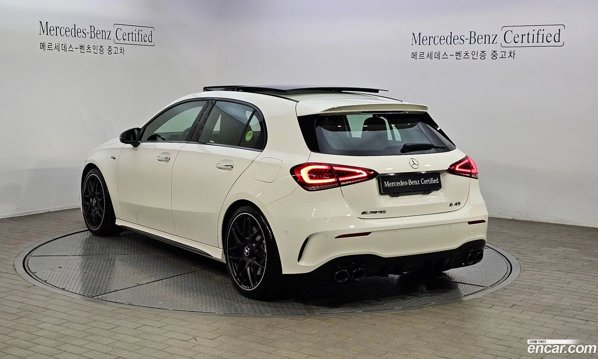Mercedes-Benz A-Klasse Amg A45 4Matic Hatchback 2023 - фотография 18714892