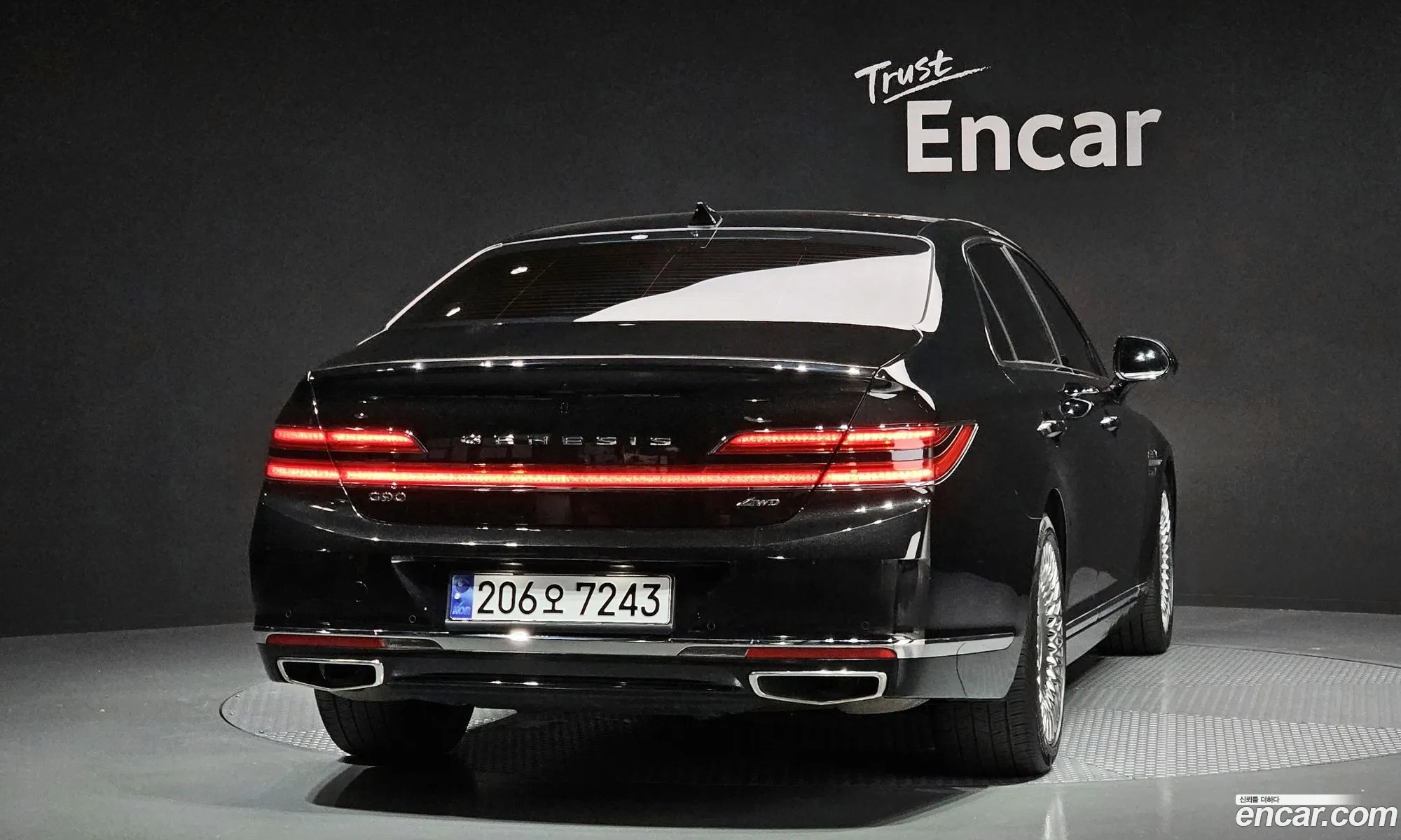 Genesis G90 I 38 Awd 2021 - фотография 17958572