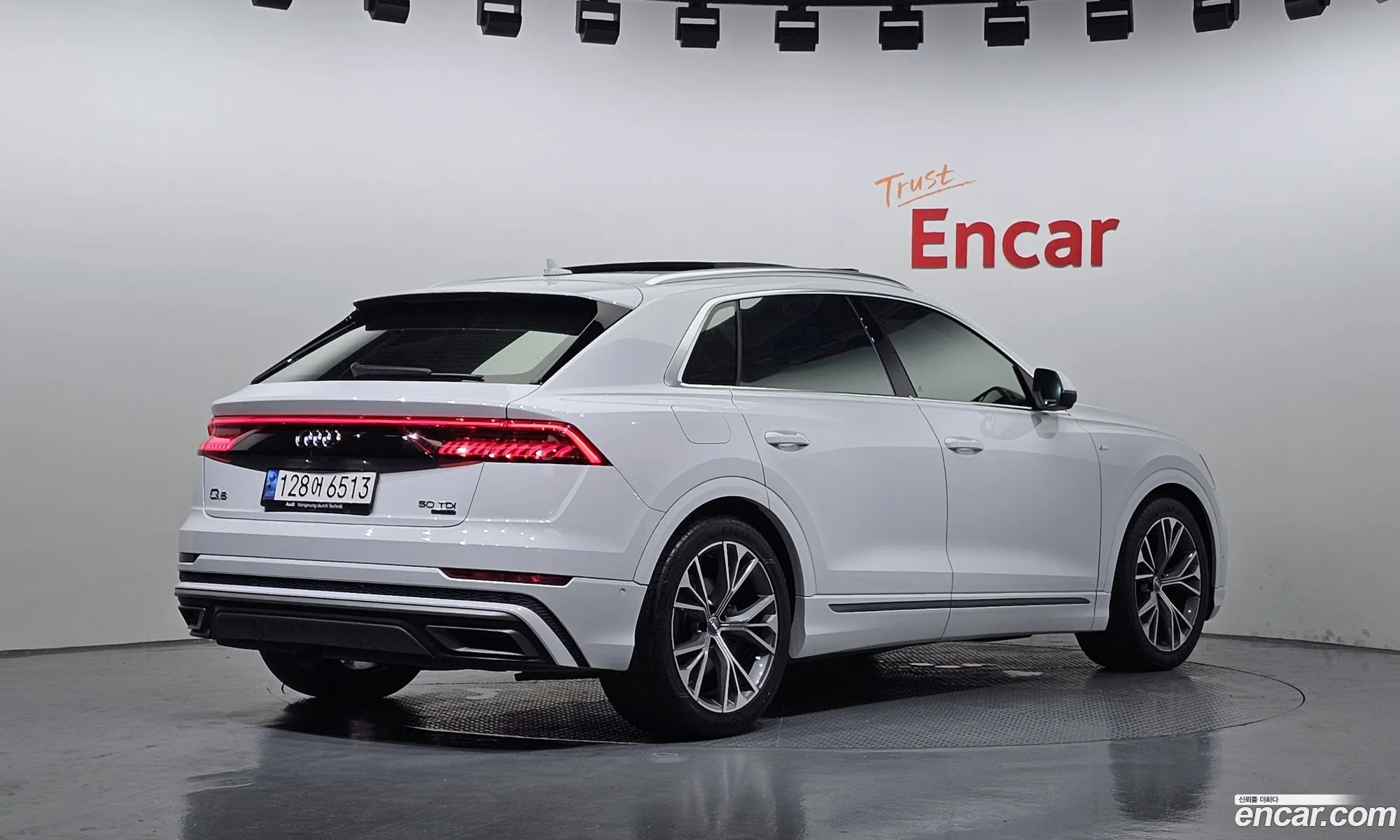 Audi Q8 I 50 Tdi Quattro Premium 2020 - фотография 53984
