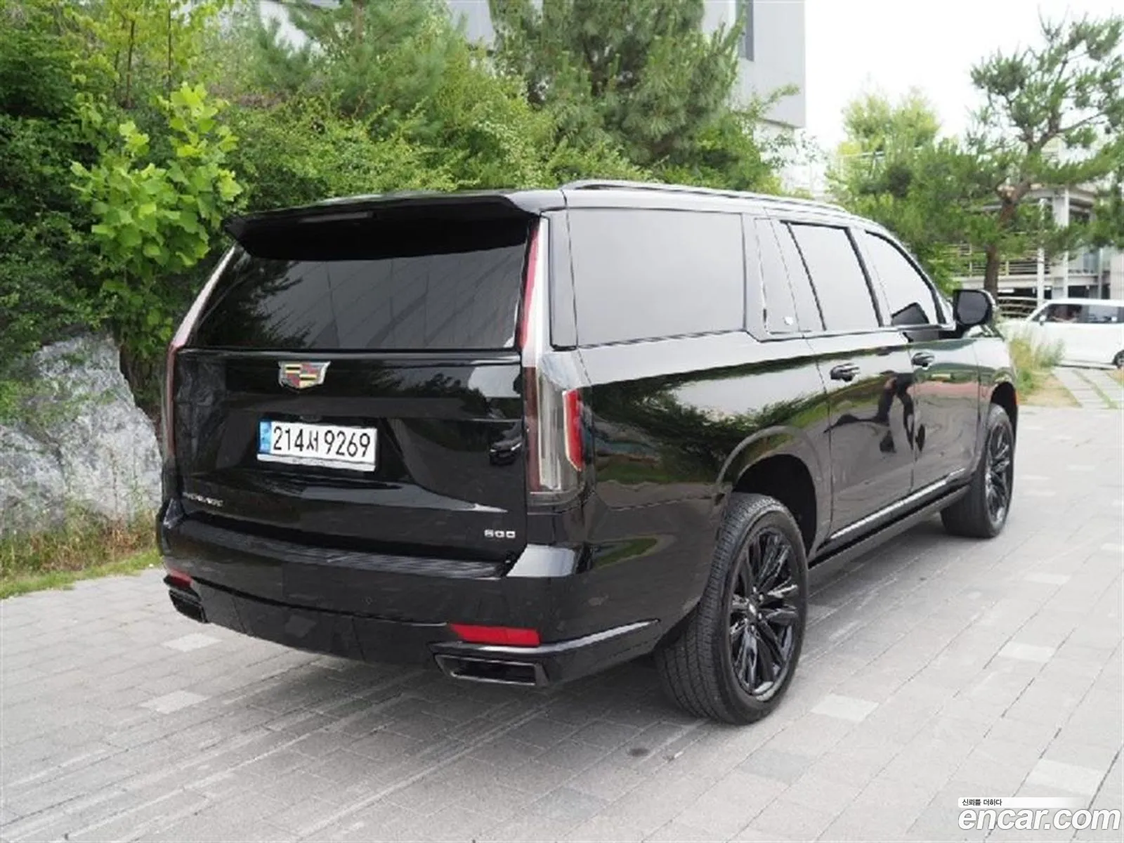 Cadillac Escalade 5Th Generation 62 Esv Esv Sports Platinum - фотография 4558271