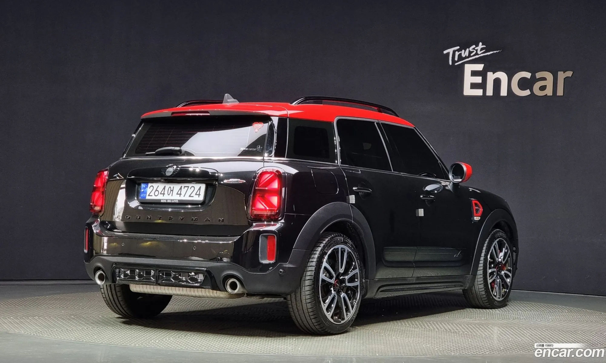 Mini Countryman Jcw Lunch Pack 2023 - фотография 11133397