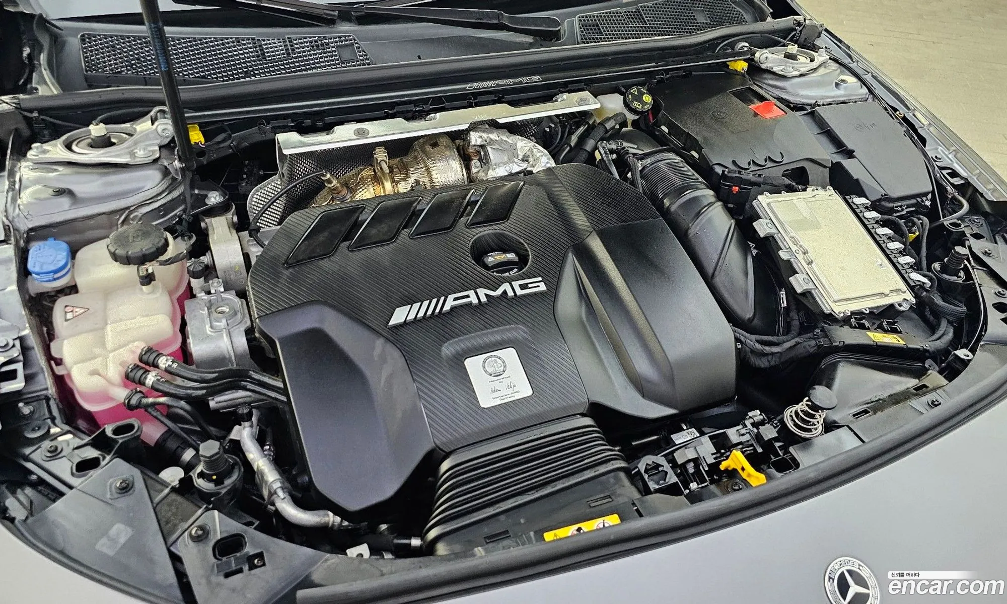 Mercedes-Benz A-Klasse Amg A45 4Matic Hatchback 2023 - фотография 18986336