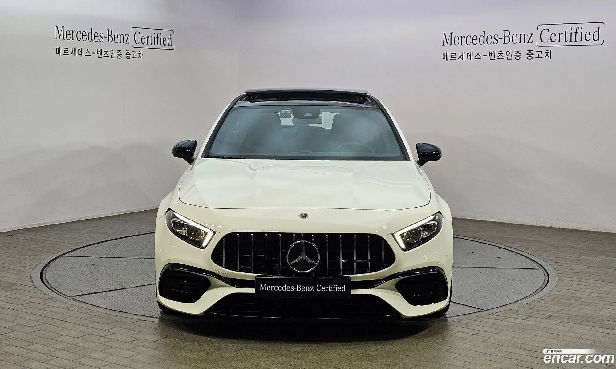 Mercedes-Benz A-Klasse Amg A45 4Matic Hatchback 2023 - фотография 18986346