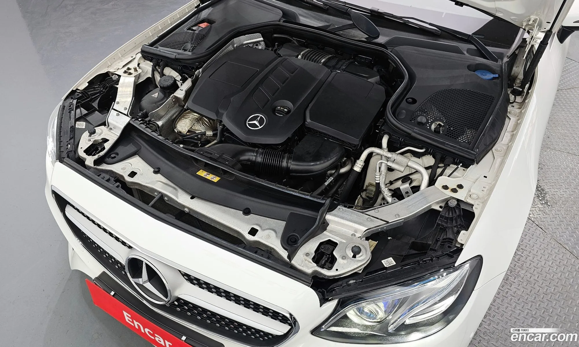 Mercedes-Benz E-Klasse V W213 S213 C238 E220D Cabriolet 2018 - фотография 14808329