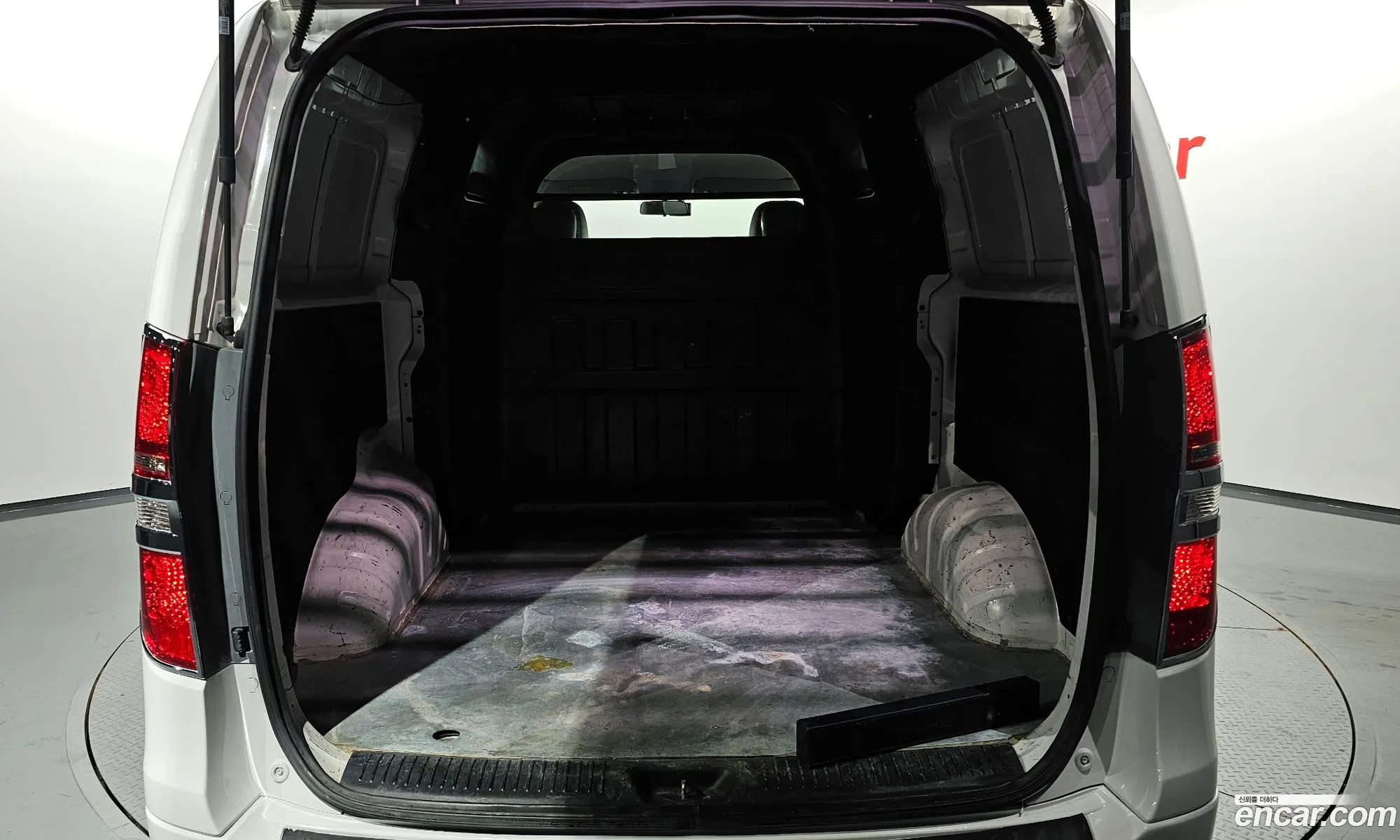 The New Grand Starex Van 5 -Seater Smart - фотография 998663