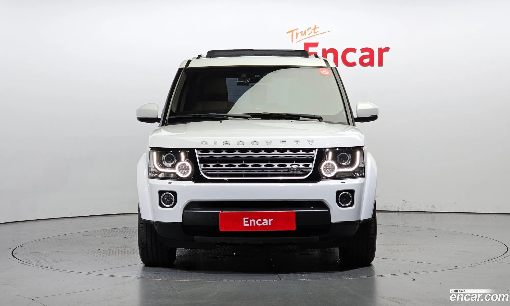 Land Rover Discovery 30 Sdv6 Se 2016 - фотография 7391377