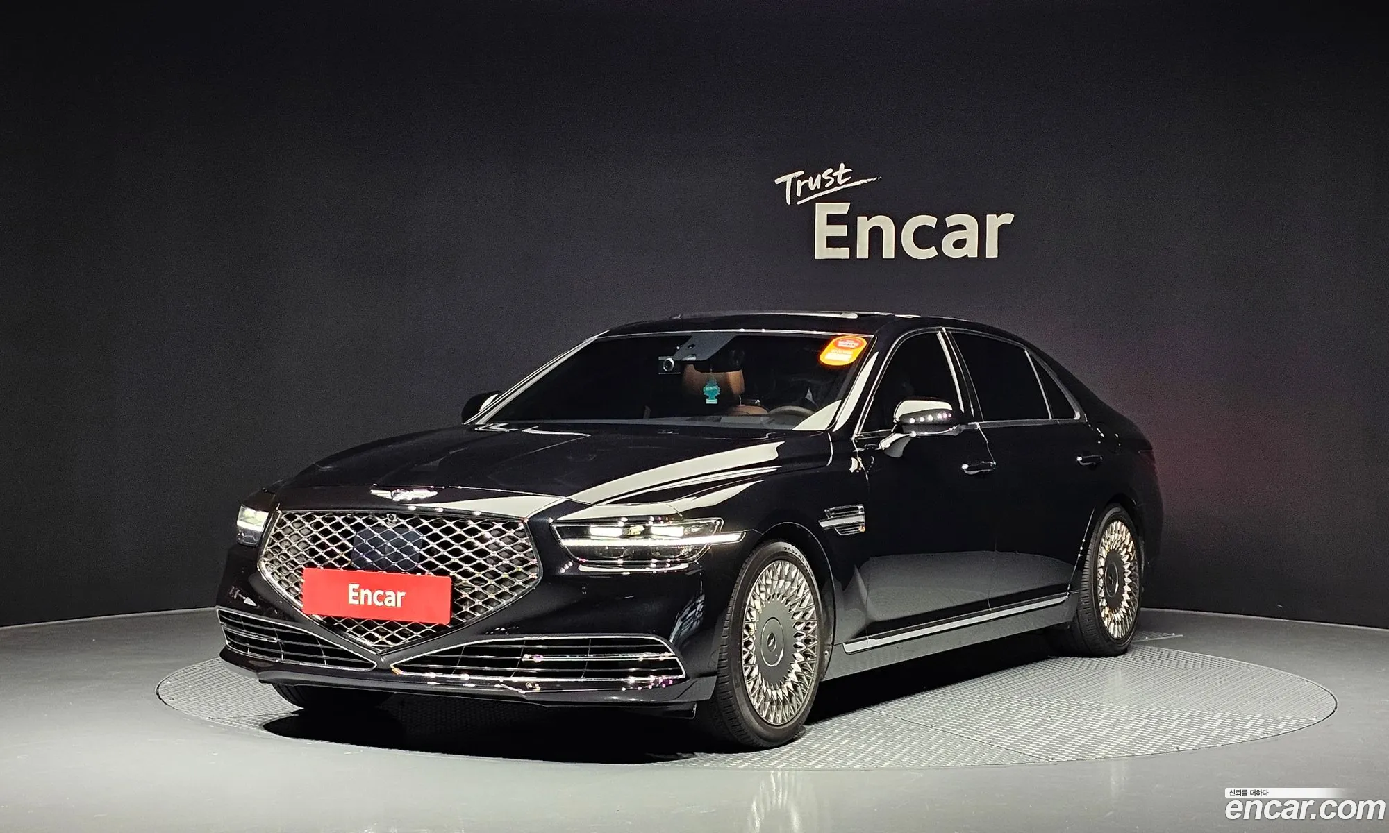 Genesis G90 I 50 Awd 2019 - фотография 273408